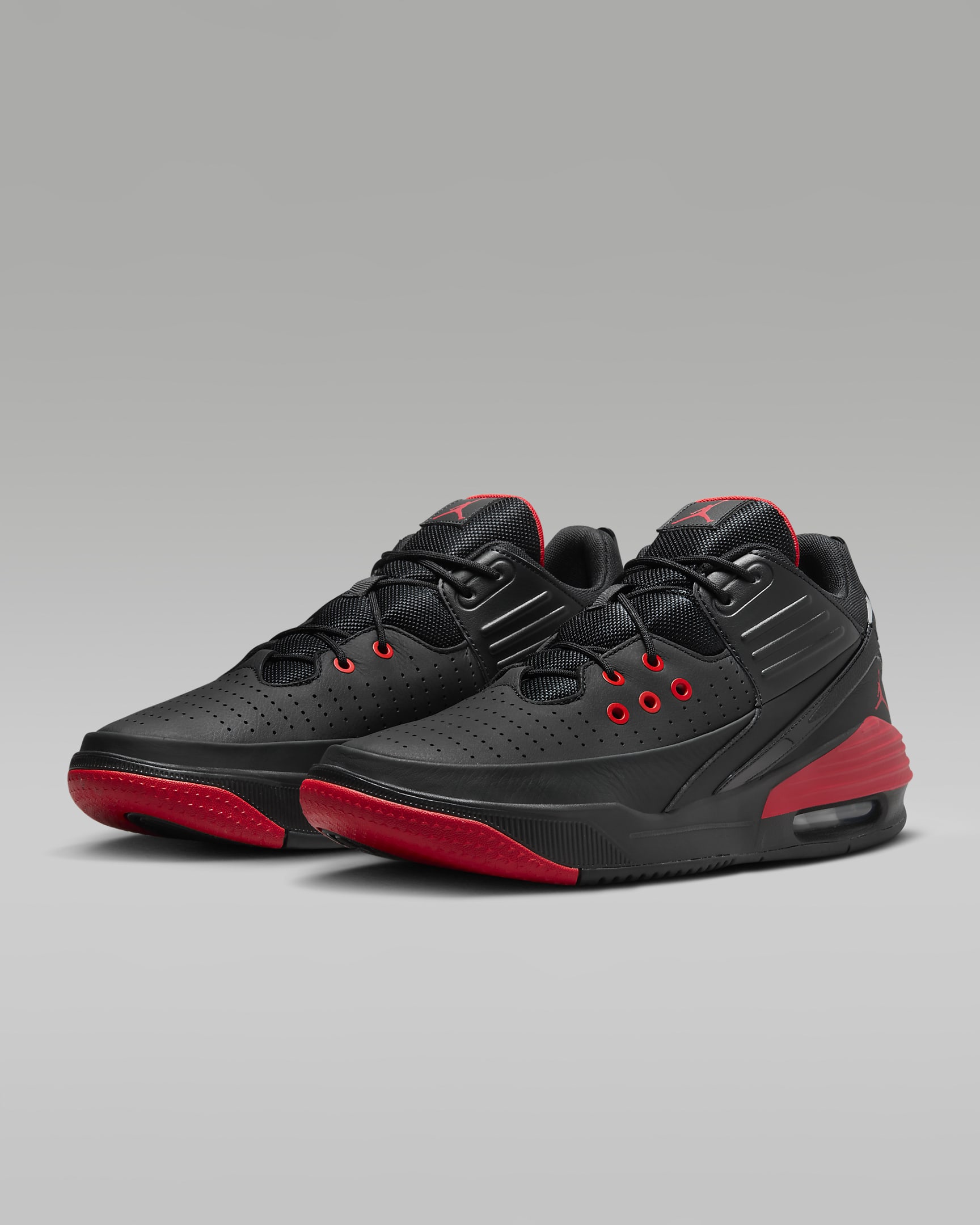 Jordan Max Aura 5 Men's Shoes - Black/Black/University Red