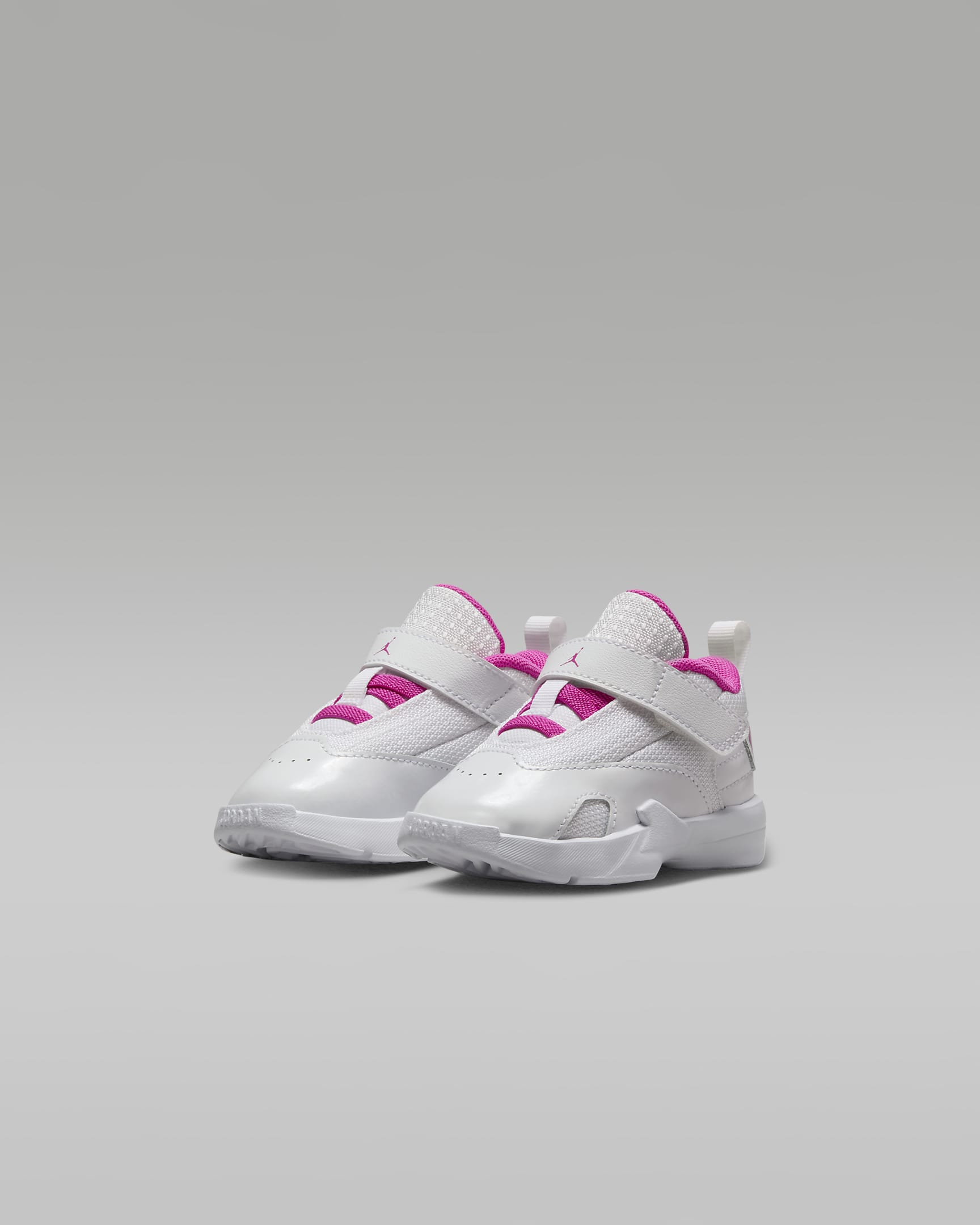 Jordan Max Aura 6 Bebek Ayakkabısı - Beyaz/Fire Pink