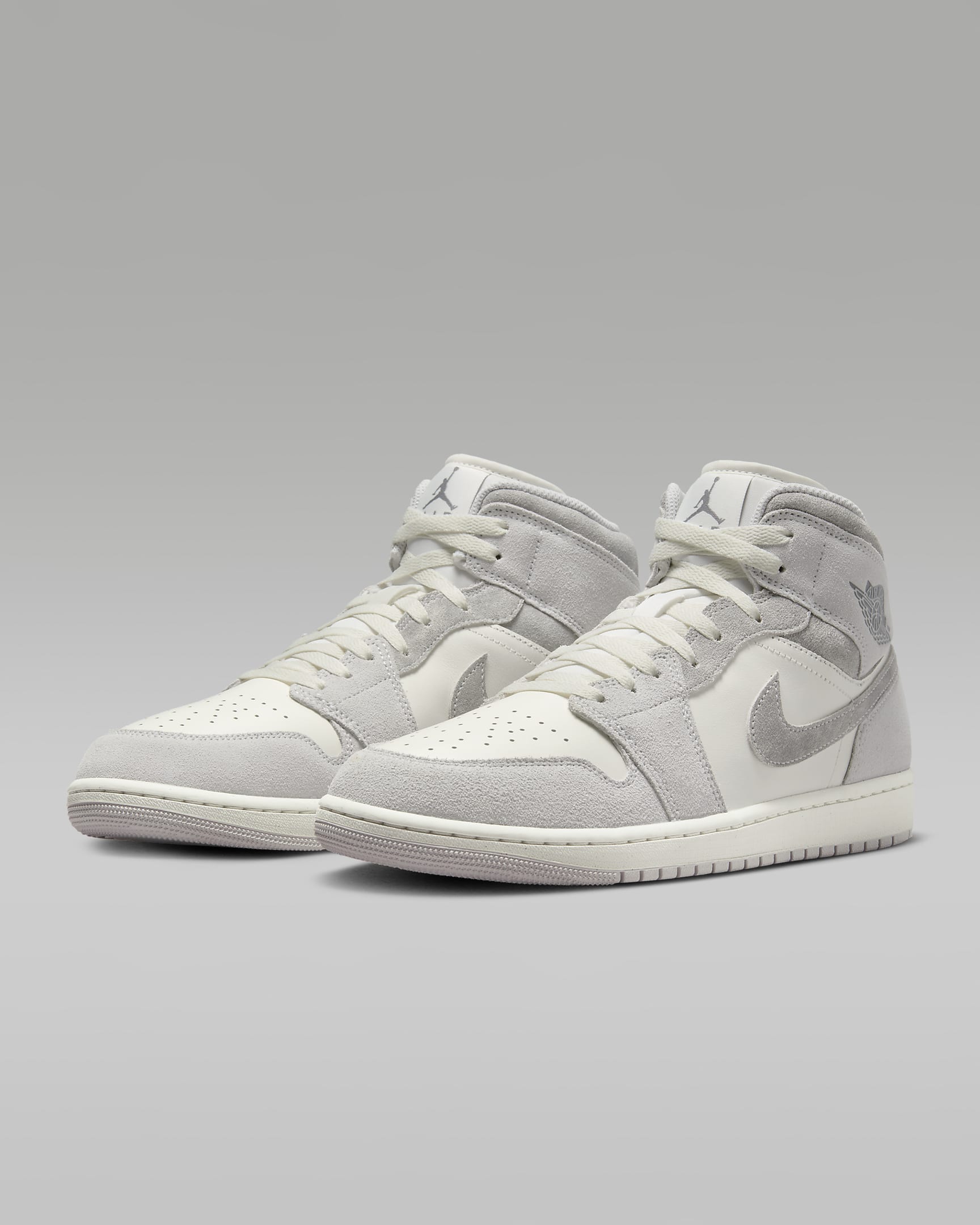 Air Jordan 1 Mid SE Men's Shoes - Neutral Grey/Sail/Smoke Grey