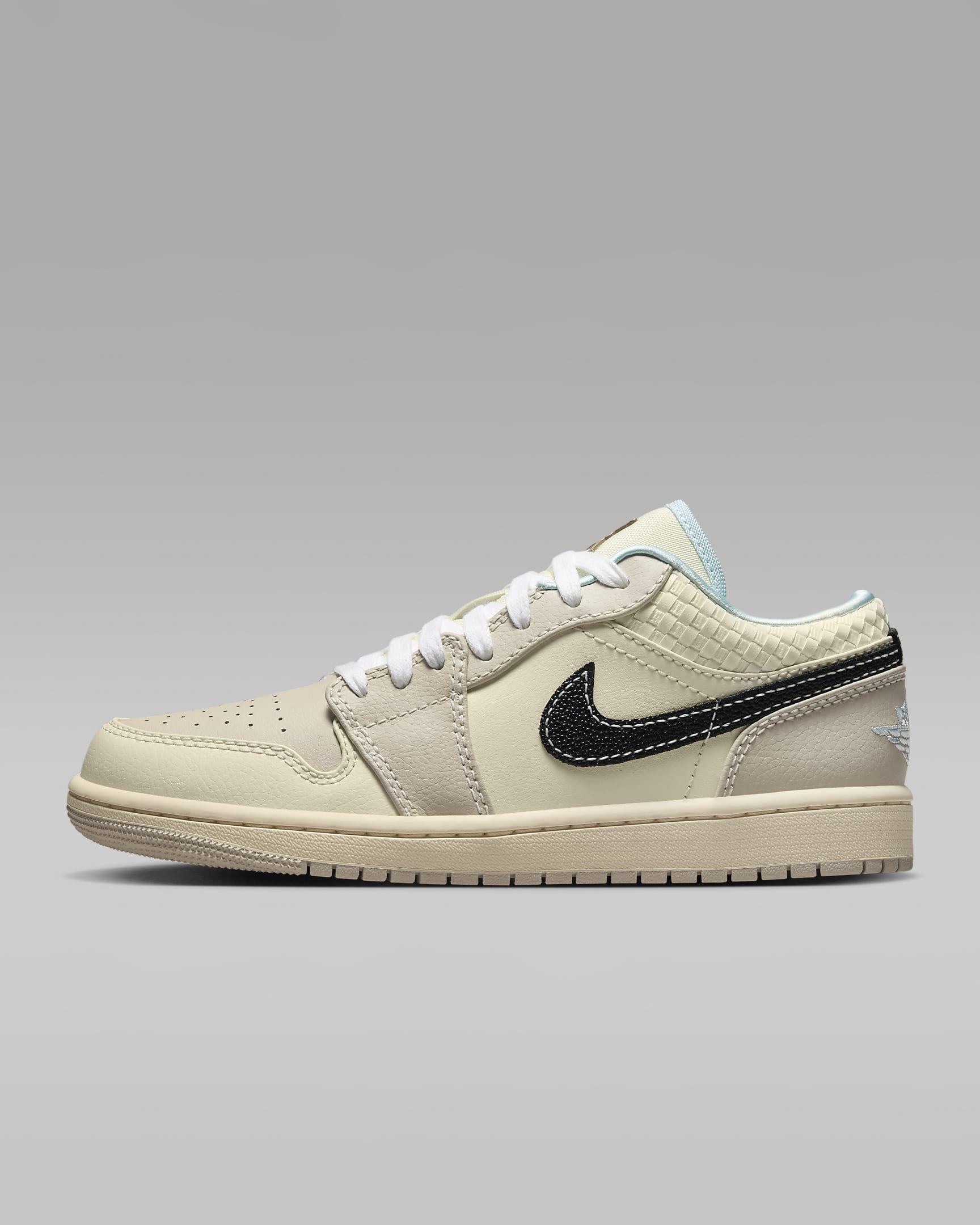 Air Jordan 1 Low SE Shoes - Sand Drift/Muslin/Glacier Blue/Black