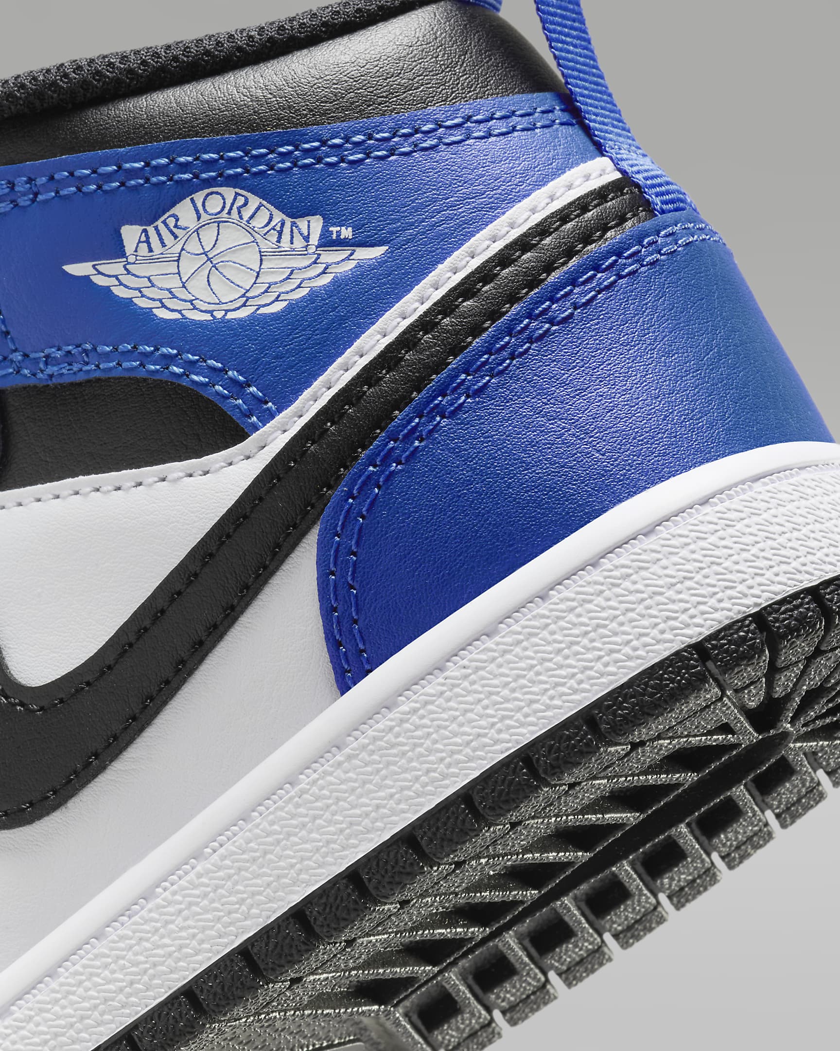 Jordan 1 Mid Younger Kids' Shoes - Game Royal/White/Black