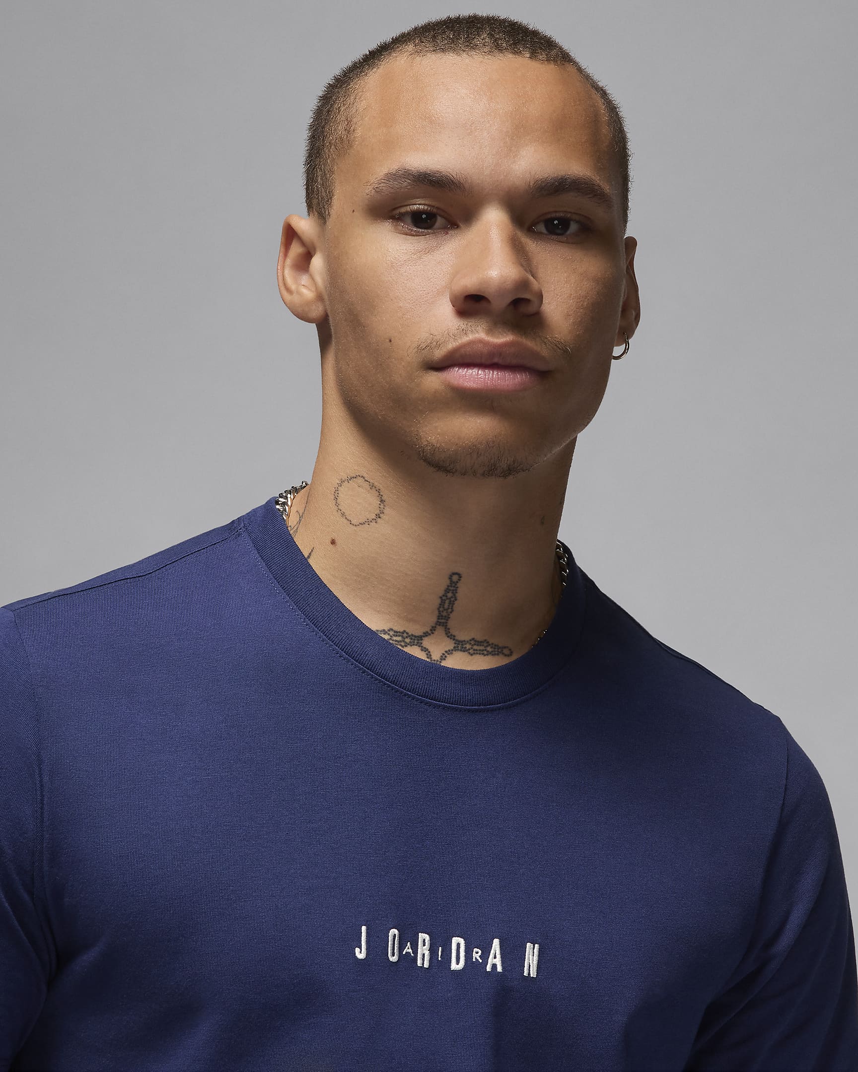 Jordan Air Men's T-Shirt - Midnight Navy/Sail/Sail