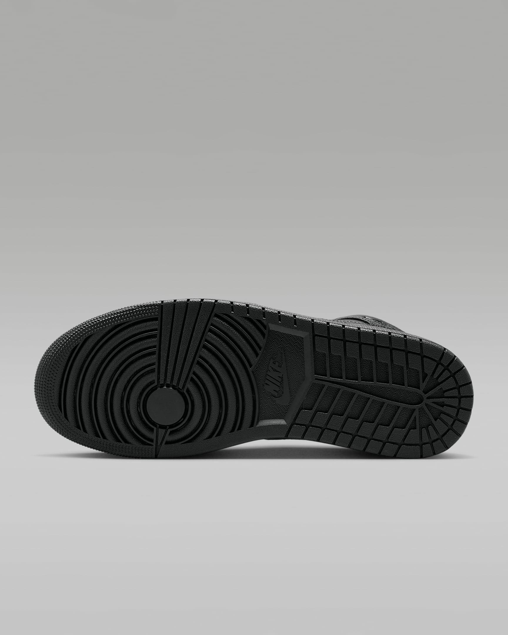 footaction jordan aj 1 mid