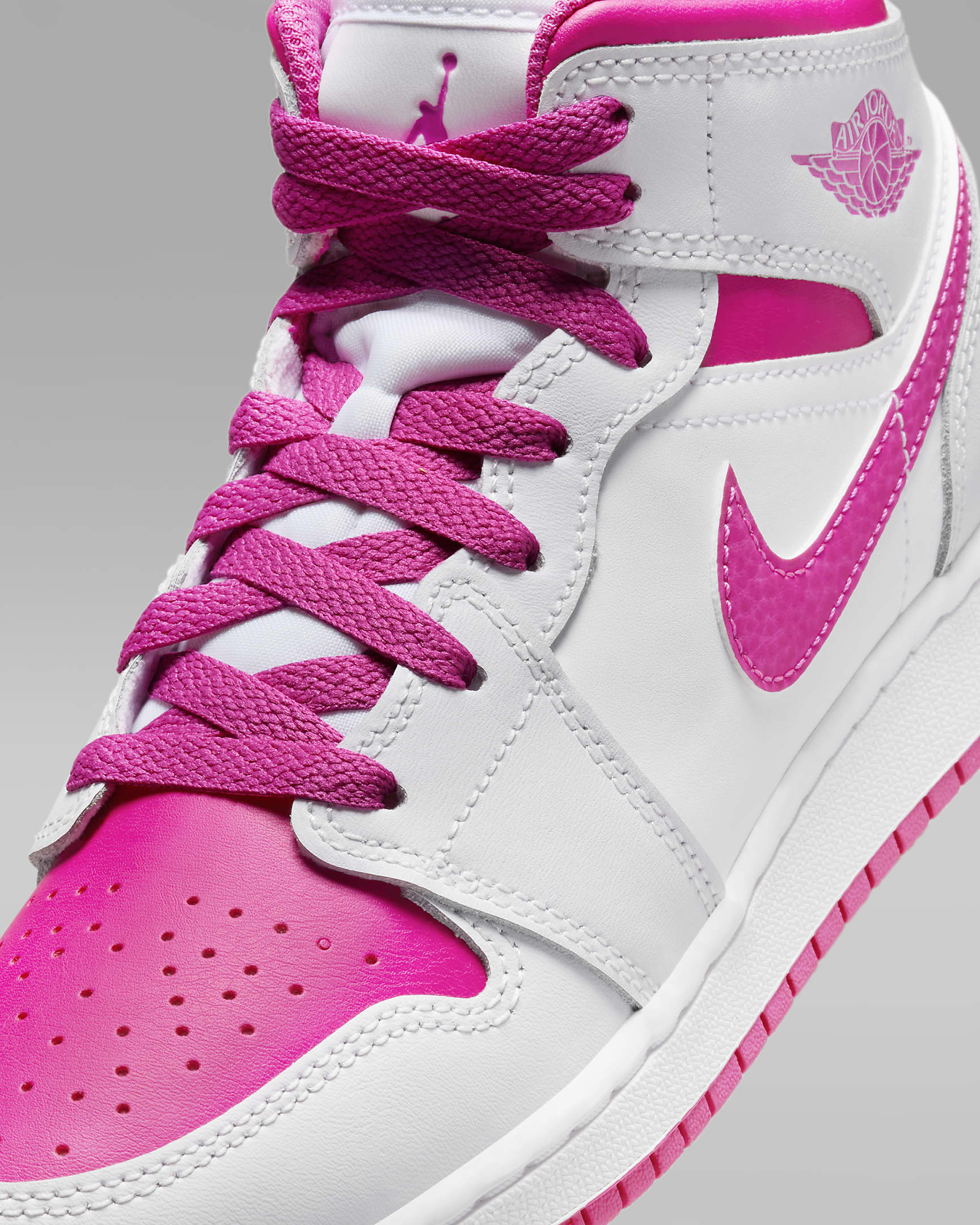 Air Jordan 1 Mid Big Kids' Shoes - Iris Whisper/White/Fire Pink
