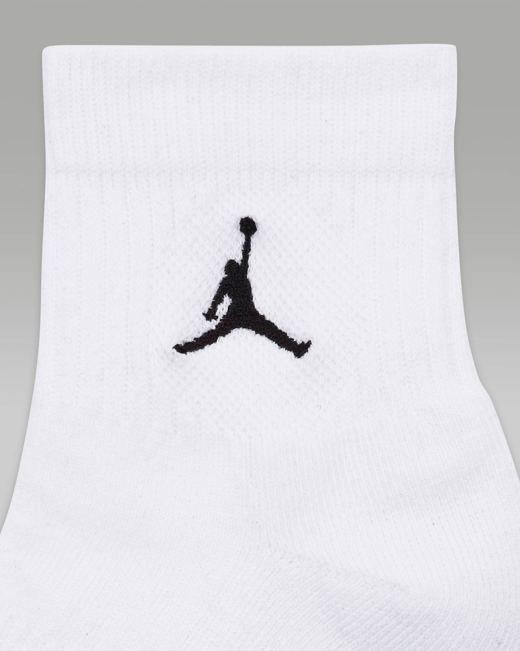 Jordan Everyday Ankle Socks (3 Pairs). Nike LU