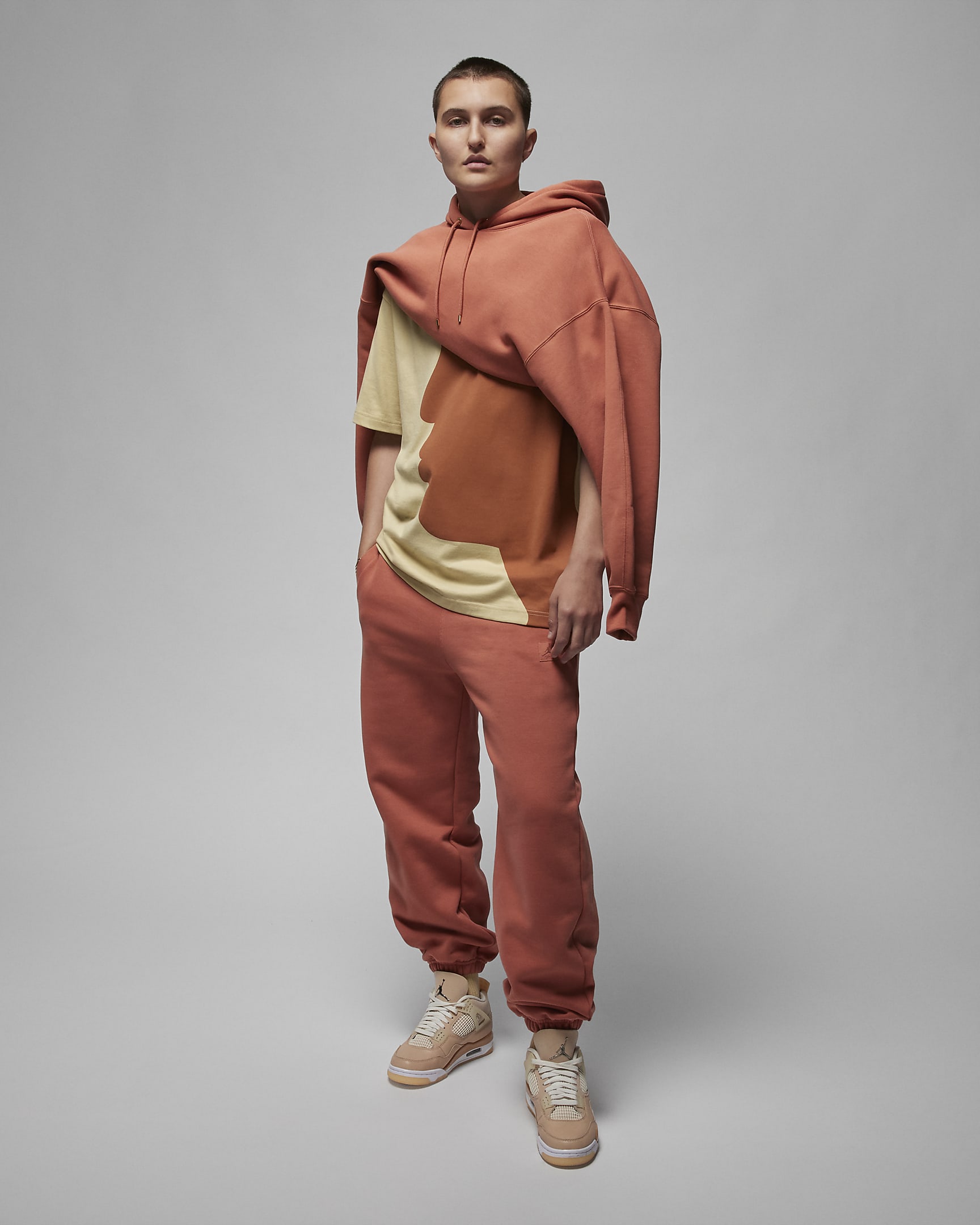 Tshirt à motif oversize Jordan pour femme. Nike BE