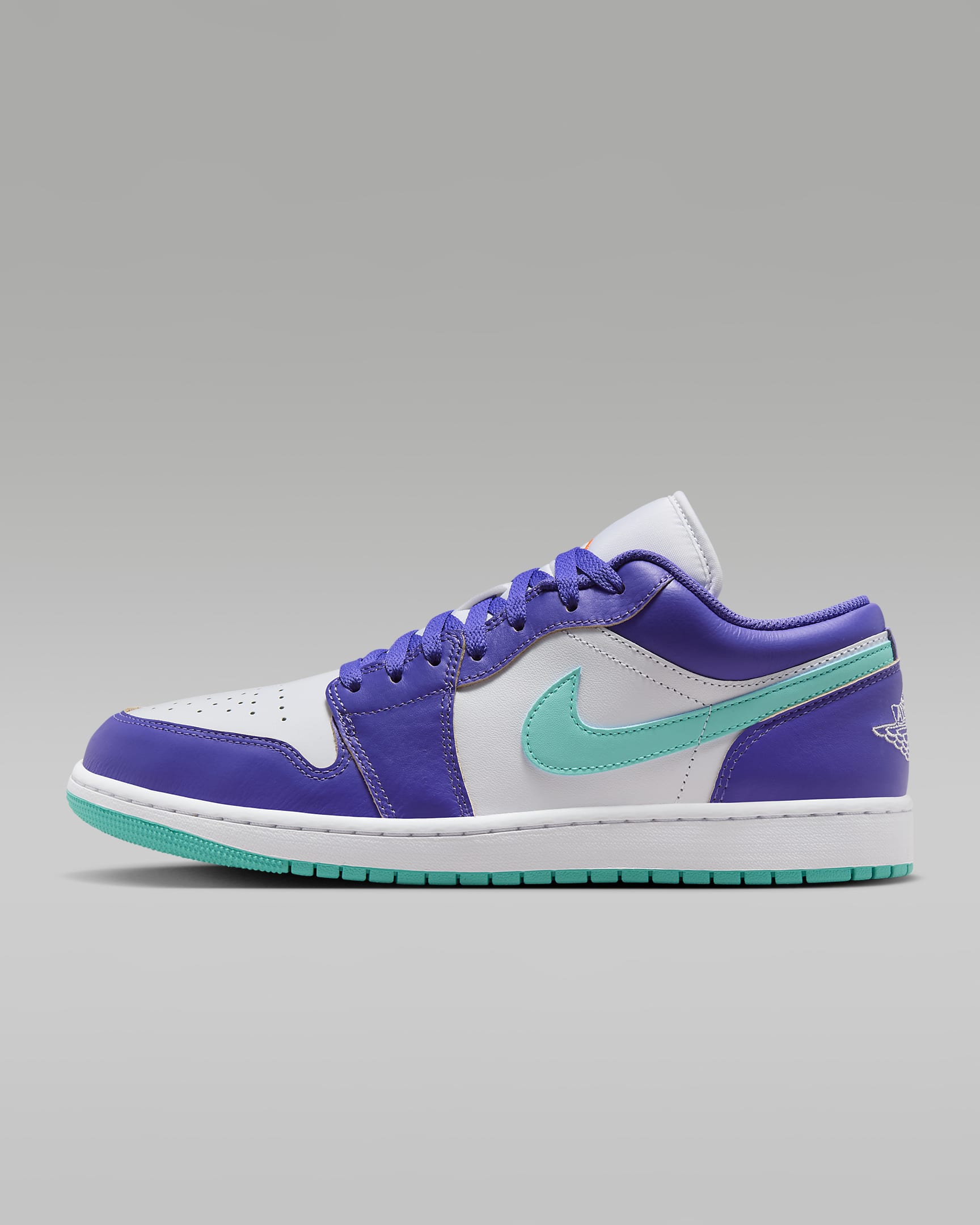 Air Jordan 1 Low SE Men's Shoes - Psychic Purple/White/Cone/Hyper Jade