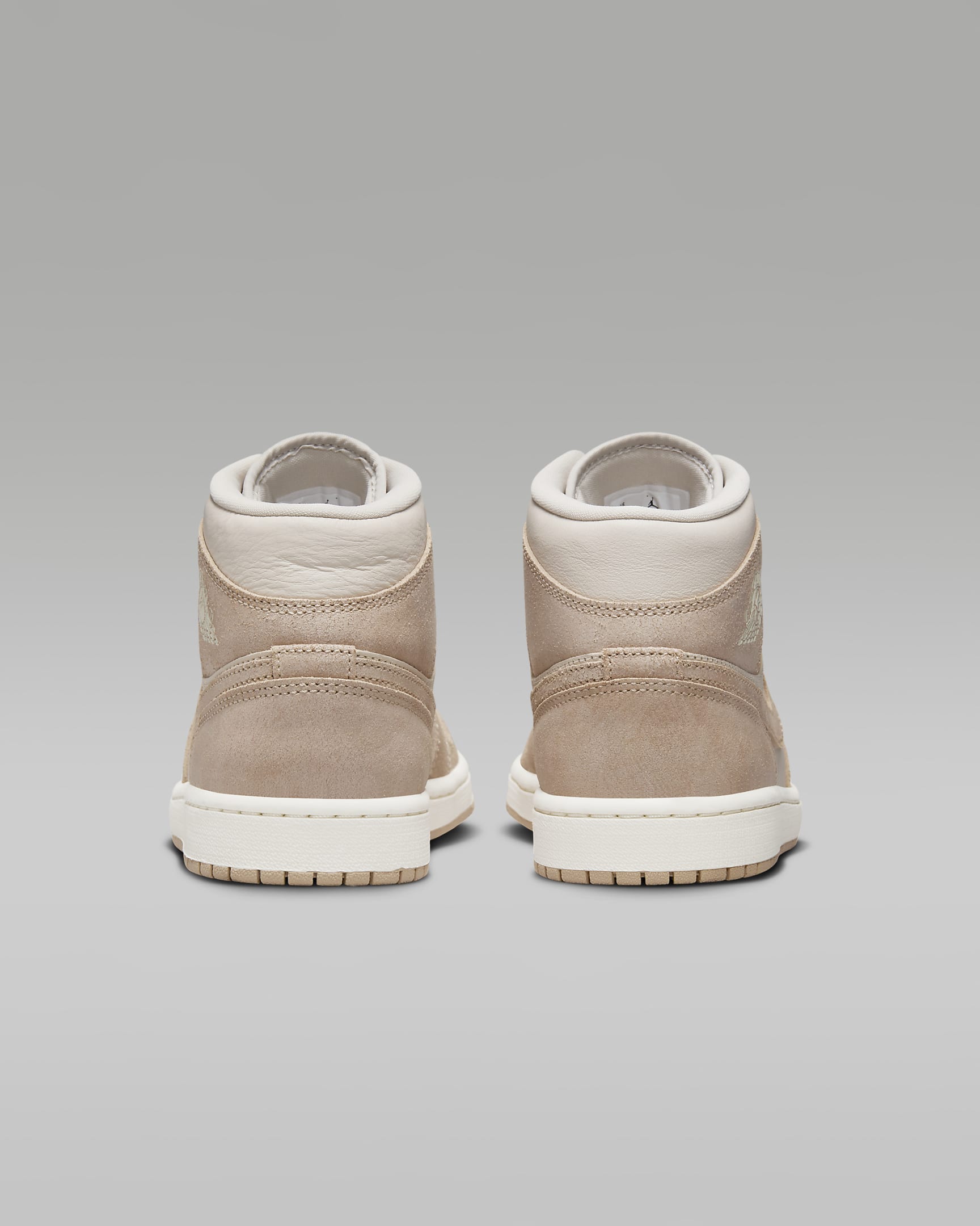 Air Jordan 1 Mid SE Women's Shoes - Legend Light Brown/Sail/Legend Medium Brown