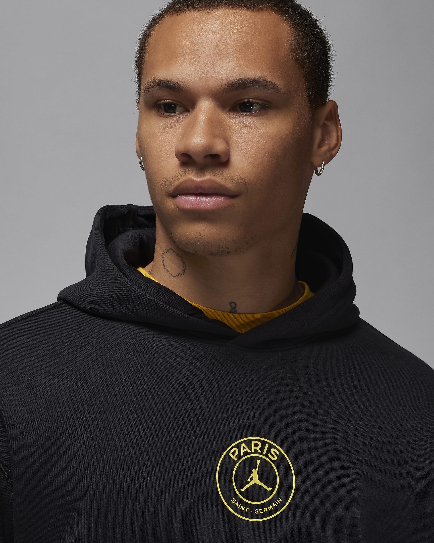 Paris Saint-Germain Fleece Erkek Kapüşonlu Sweatshirt'ü - Siyah/Cargo Khaki