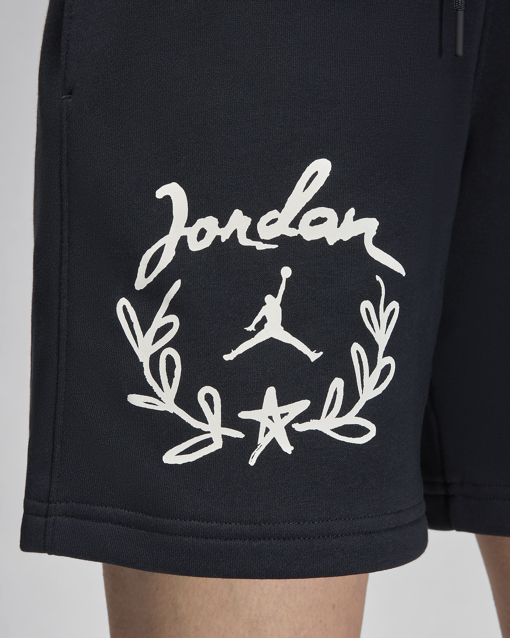 Jordan Brooklyn Fleece Women's Graphic Shorts - Black/Sail