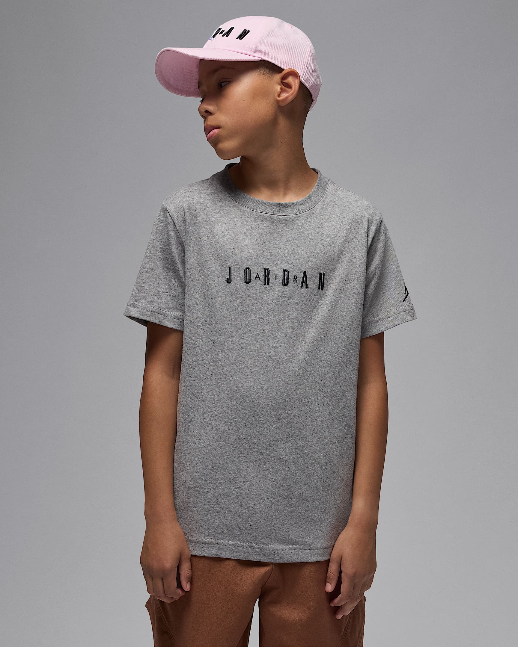Playera con logotipo bordado Jordan para niños talla grande - Carbono jaspeado