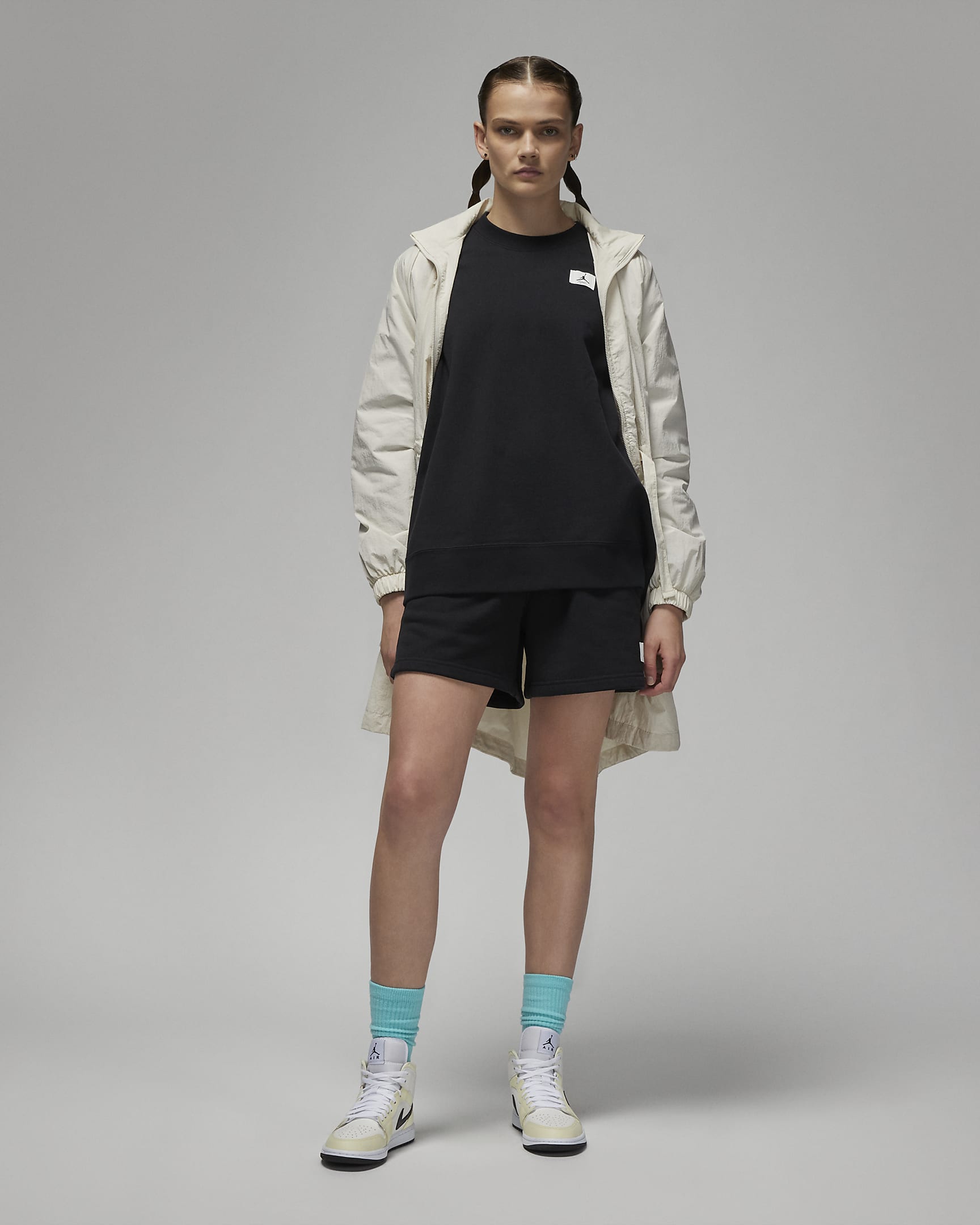 Jordan Flight Women's Fleece Crew. Nike BE