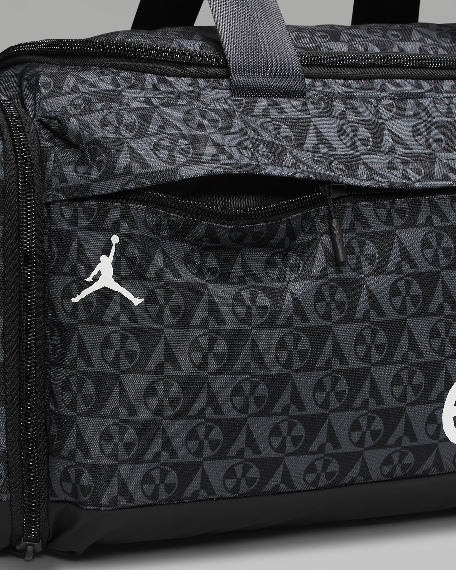 Jordan Quai 54 Duffle (60L) - Off Noir