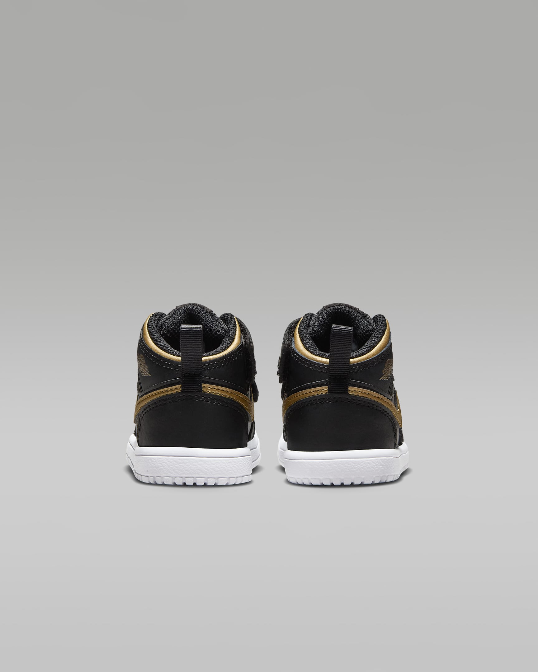 Jordan 1 Mid Alt sko til sped-/småbarn - Svart/Hvit/Metallic Gold