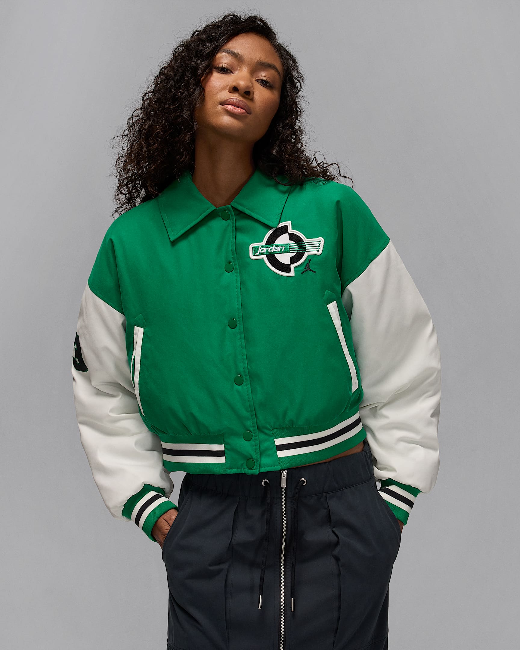Jordan Brooklyn Women's Therma-FIT Varsity Jacket - Malachite/Sail/Black