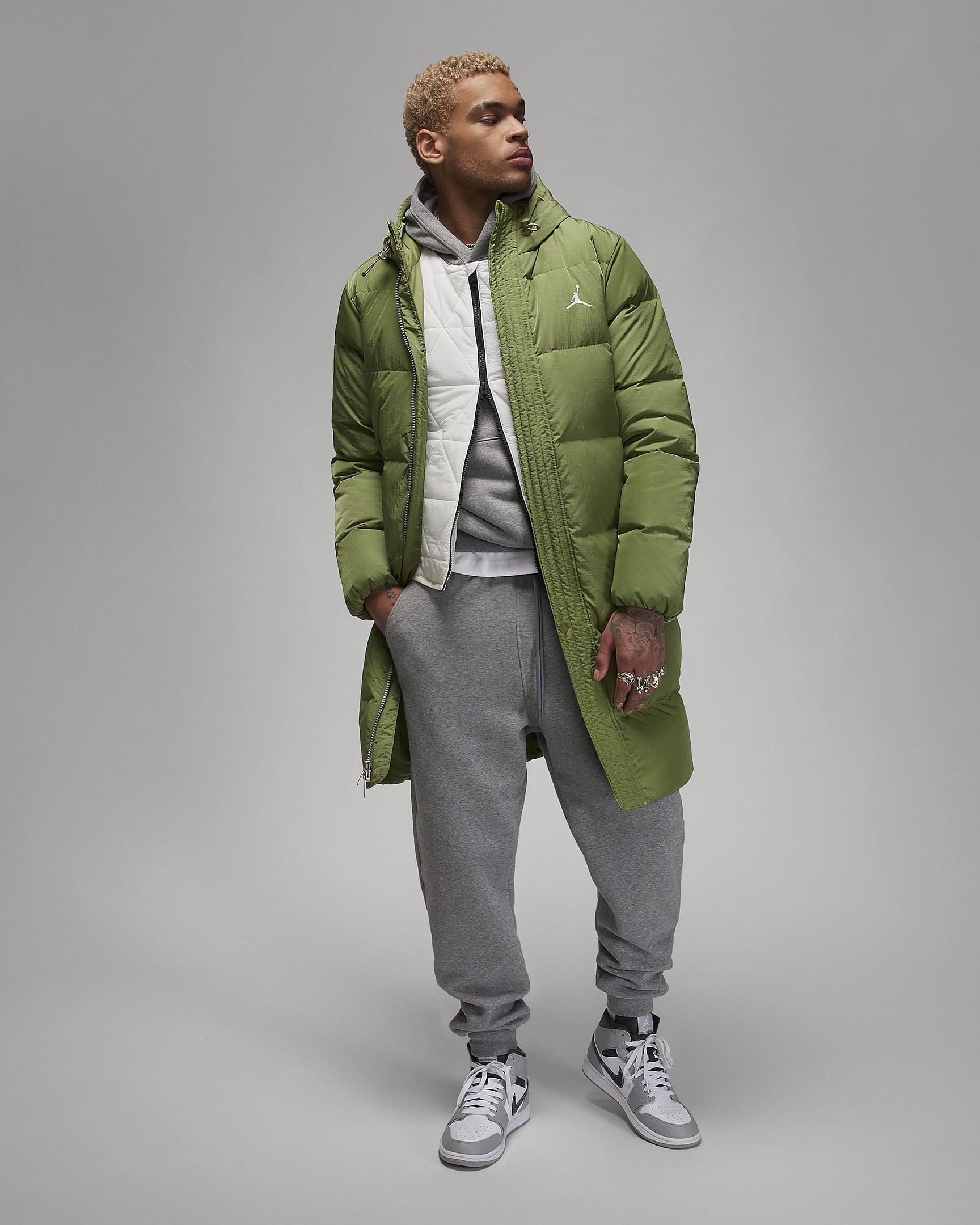 Jordan Essentials herenparka met dons - Sky J Light Olive/Sail