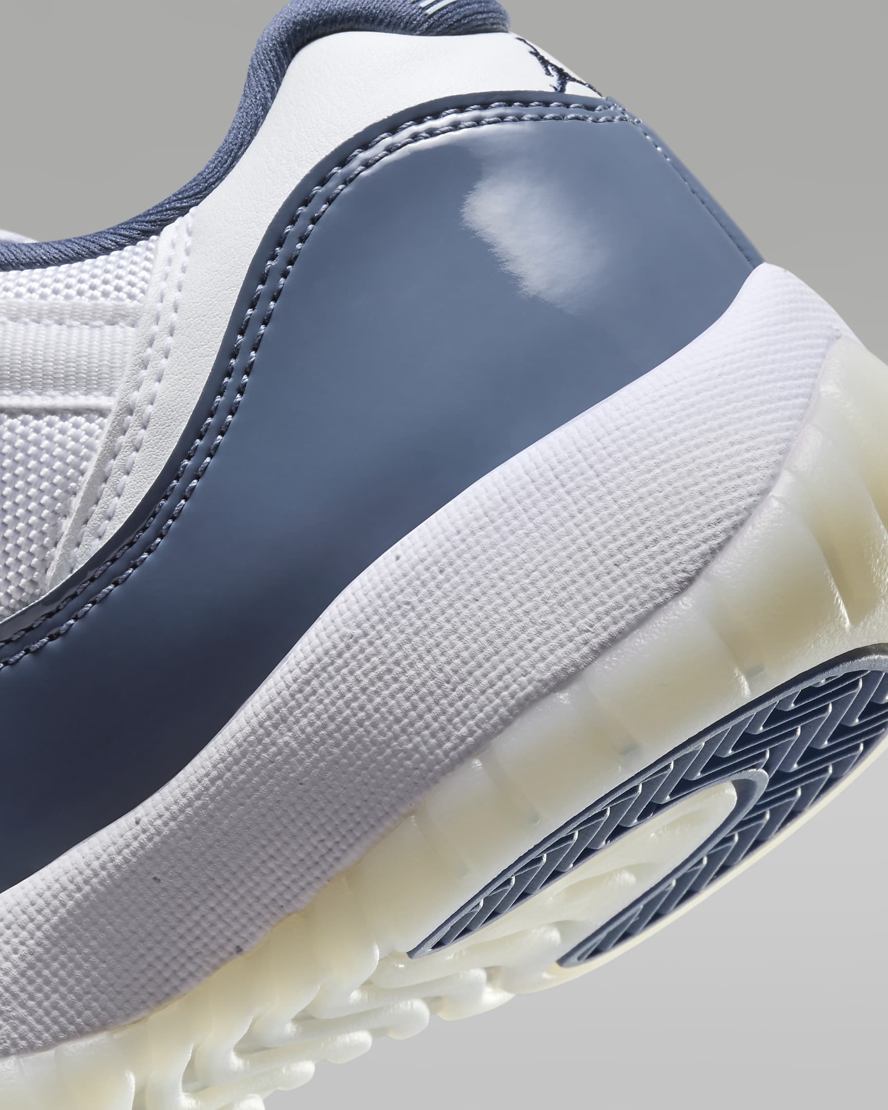 Air Jordan 11 Retro Low "Diffused Blue" Big Kids' Shoes - White/Diffused Blue/Football Grey/Midnight Navy