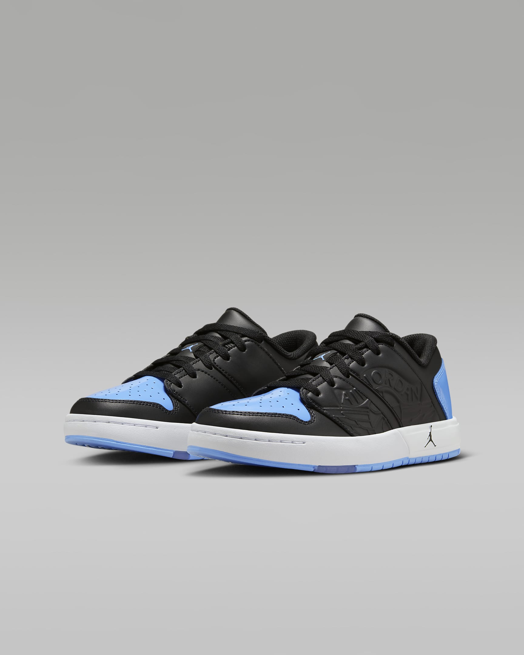 Jordan Nu Retro 1 Low Older Kids' Shoes - Black/White/Football Grey/University Blue