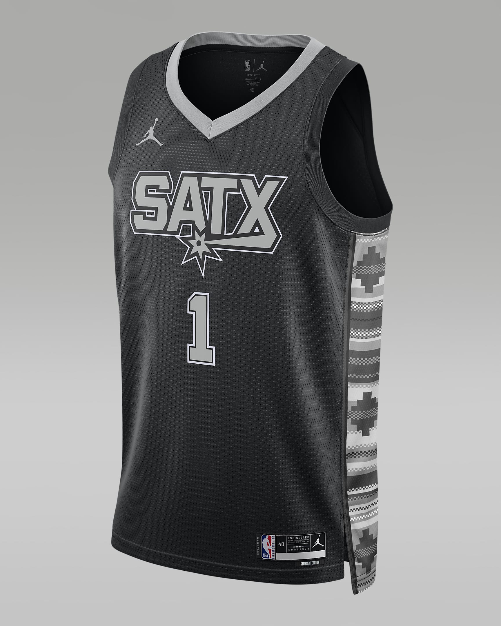 Jersey de la NBA Swingman Jordan Dri-FIT para hombre San Antonio Spurs Statement Edition - Negro/Plata liso