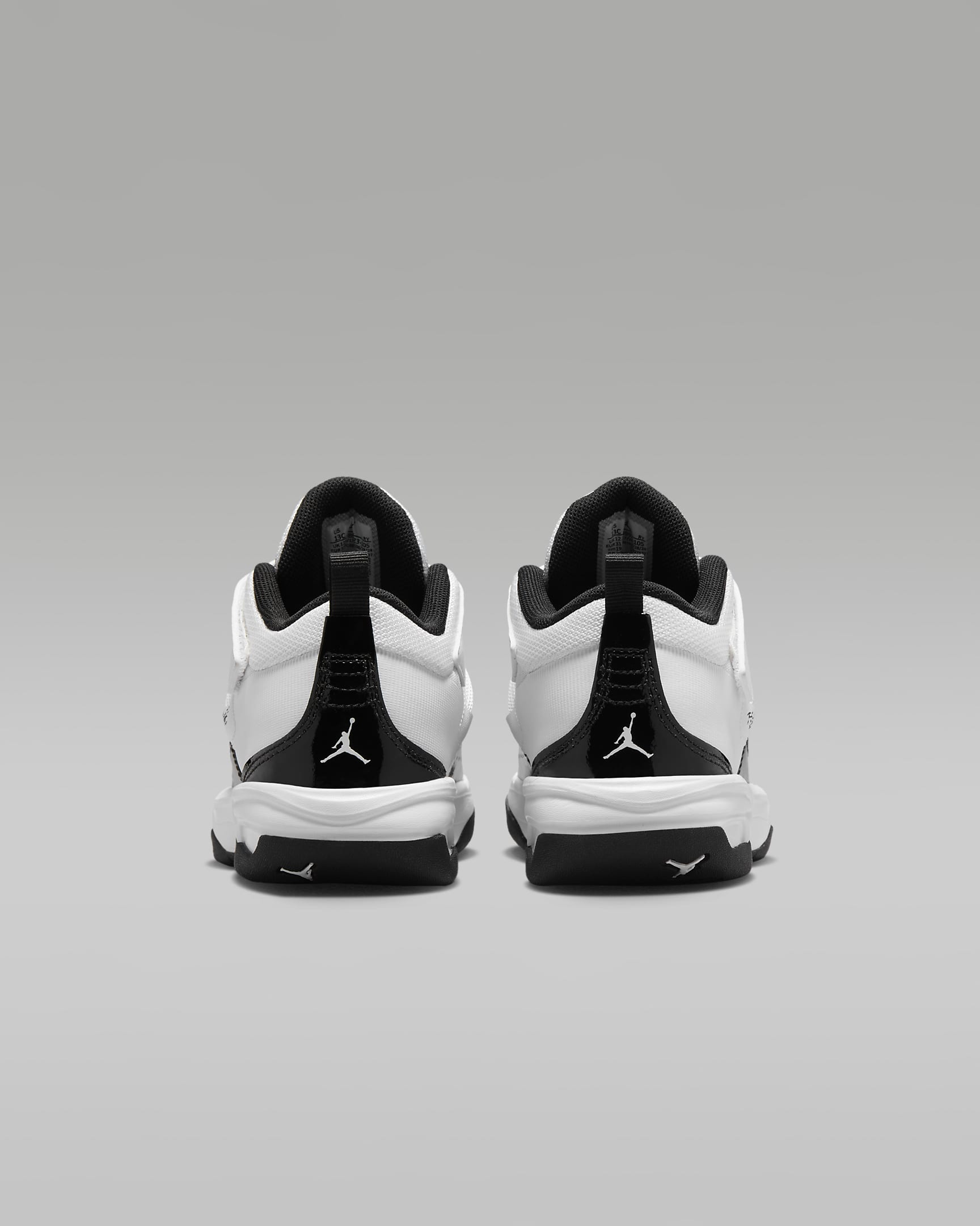 Stay Loyal 3 Younger Kids' Shoes - White/Black