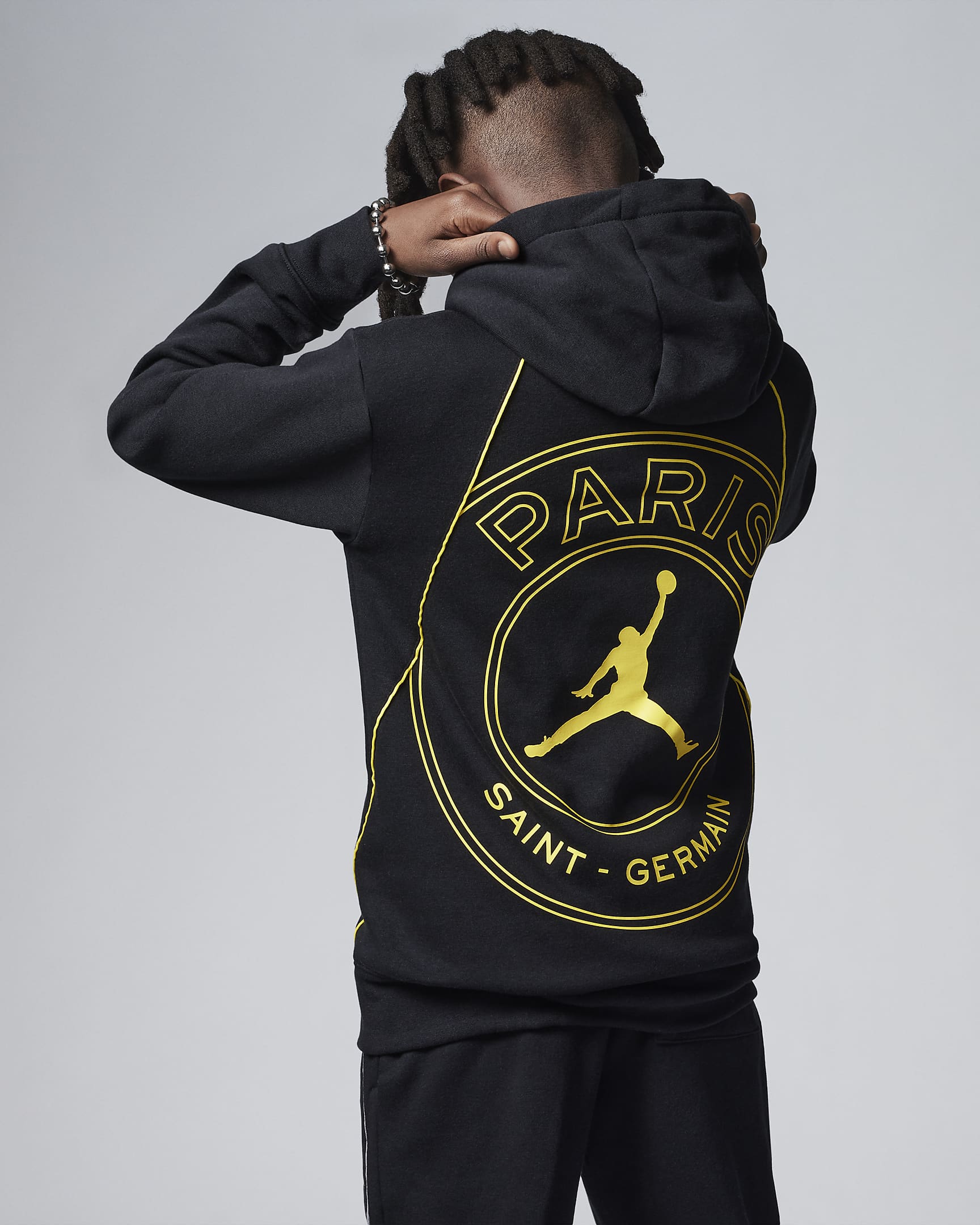 Paris Saint-Germain Big Kids' Fleece Pullover Hoodie. Nike JP