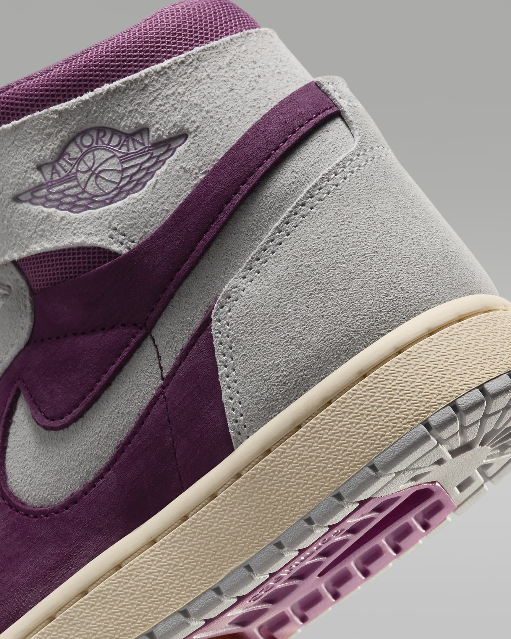 Tenis para mujer Air Jordan 1 Zoom CMFT 2 - Burdeos/Burdeos claro/Muselina/Gris neutro