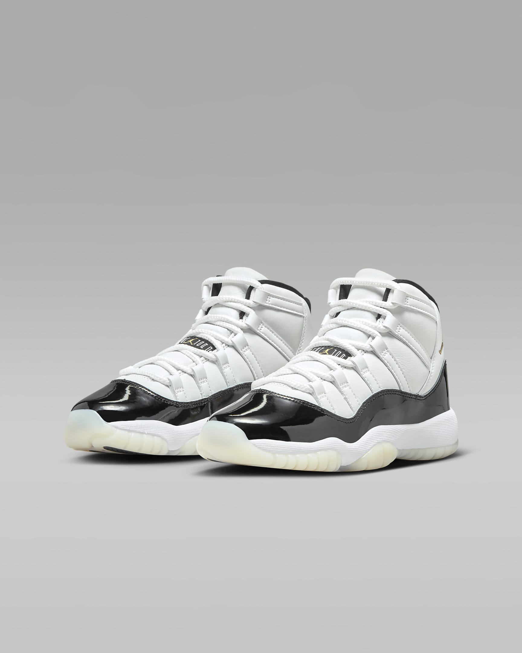 Air Jordan 11 Retro Older Kids' Shoes. Nike SI