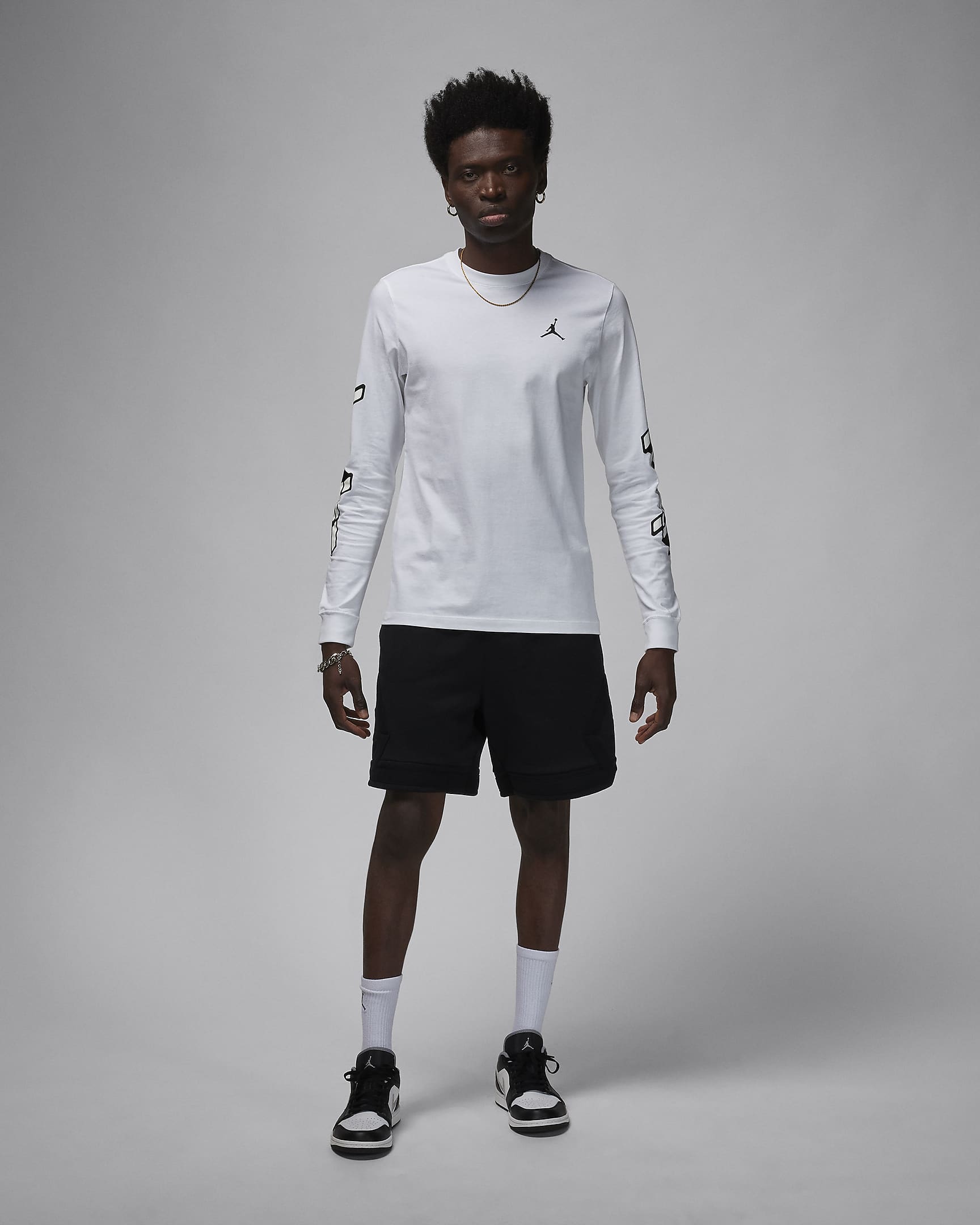 Jordan Brand Men's LongSleeve TShirt. Nike UK