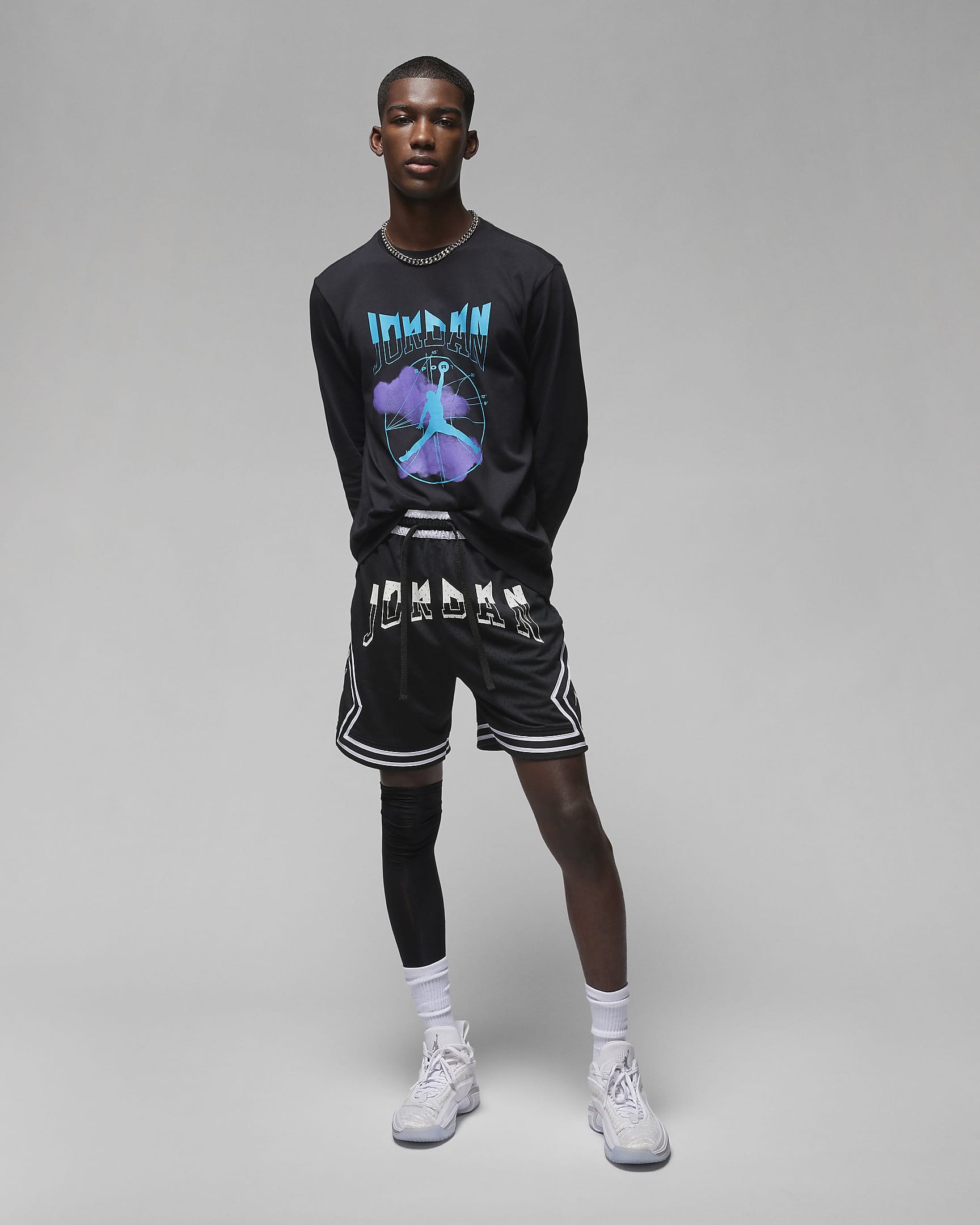 Jordan Sport Men's Long-Sleeve T-Shirt. Nike UK