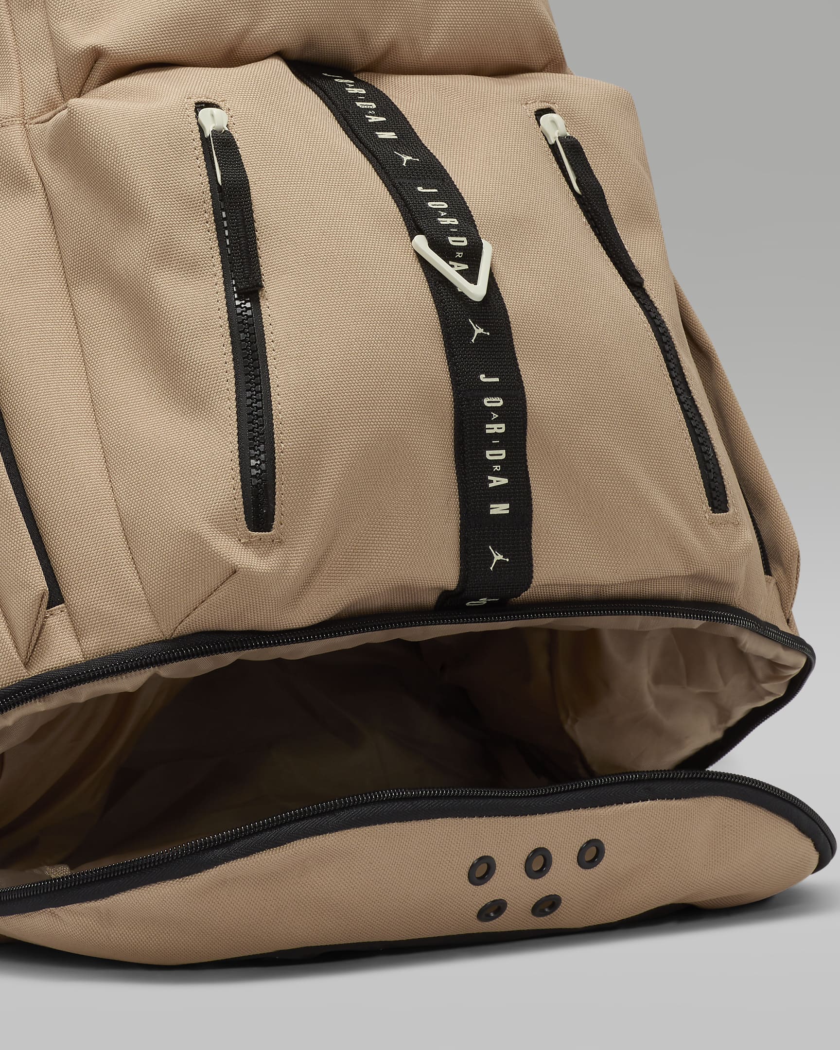 Jordan Sport Backpack Backpack (35L). Nike NL