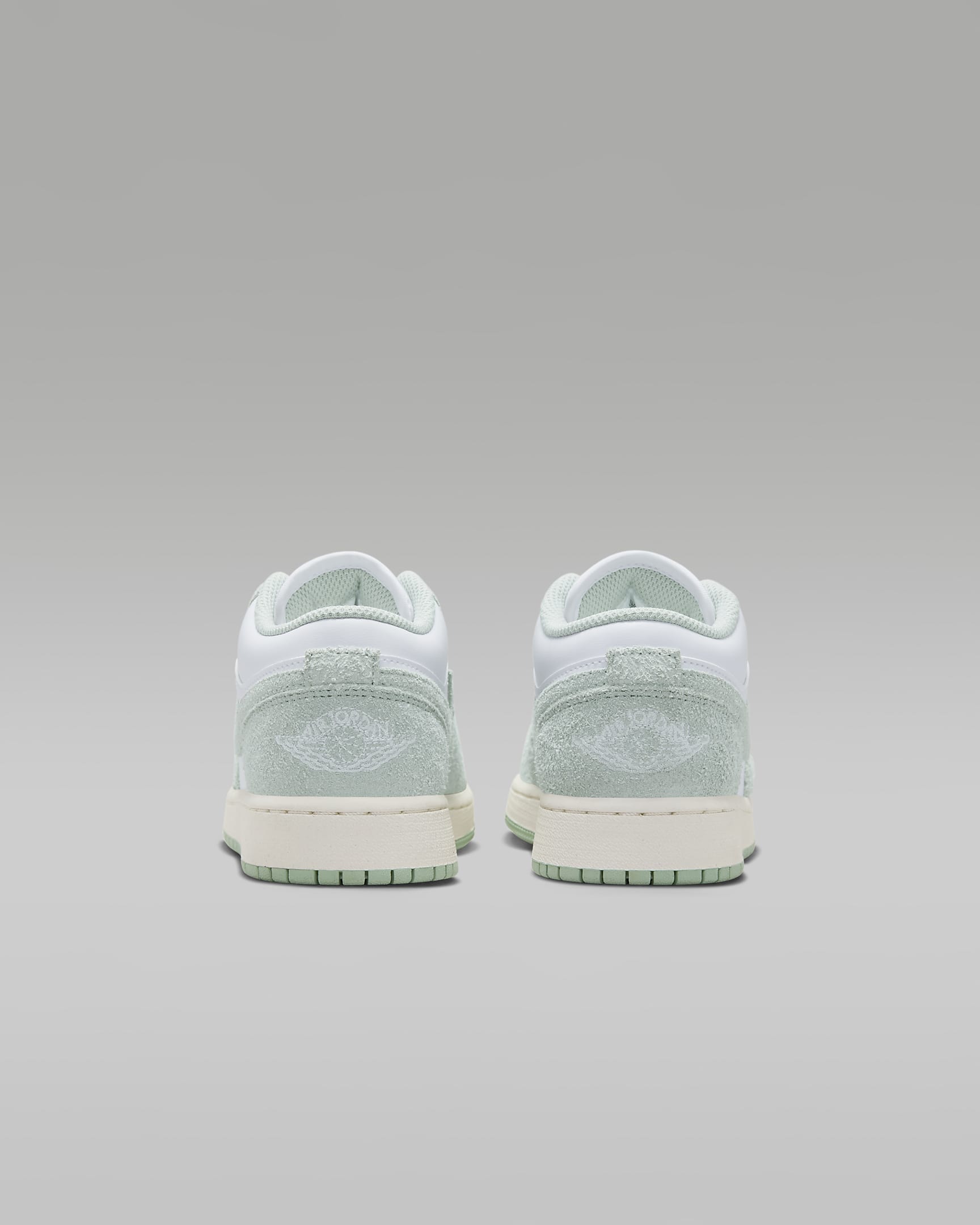 Air Jordan 1 低筒 SE 大童鞋款 - 白色/Sail/Seafoam