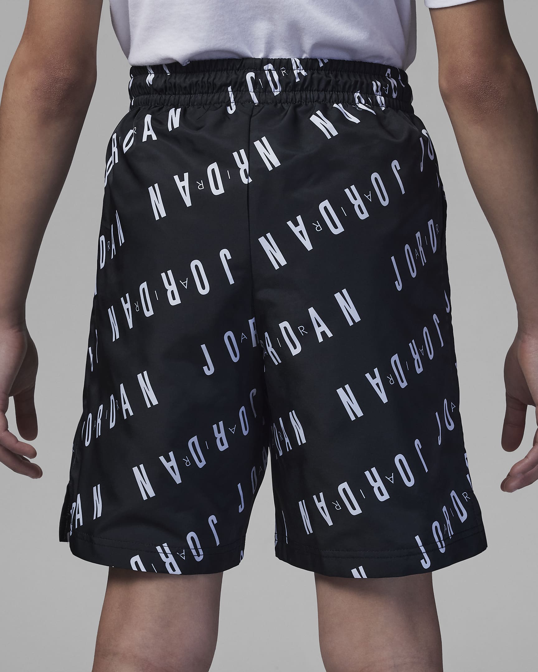 Jordan Essentials Poolside Shorts Big Kids' (Boys) Shorts. Nike JP
