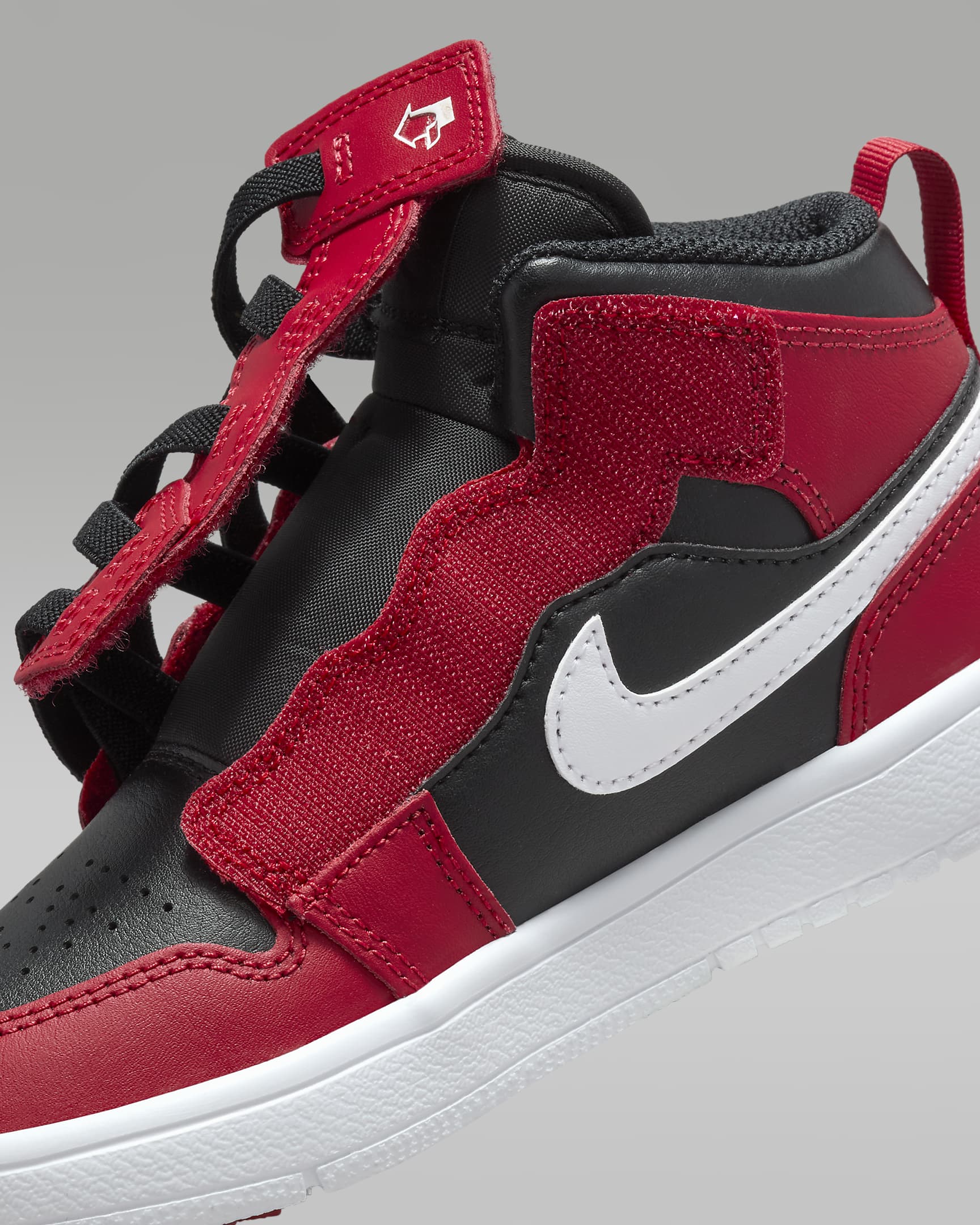 Jordan 1 Mid Alt Little Kids' Shoes - Black/Gym Red/White