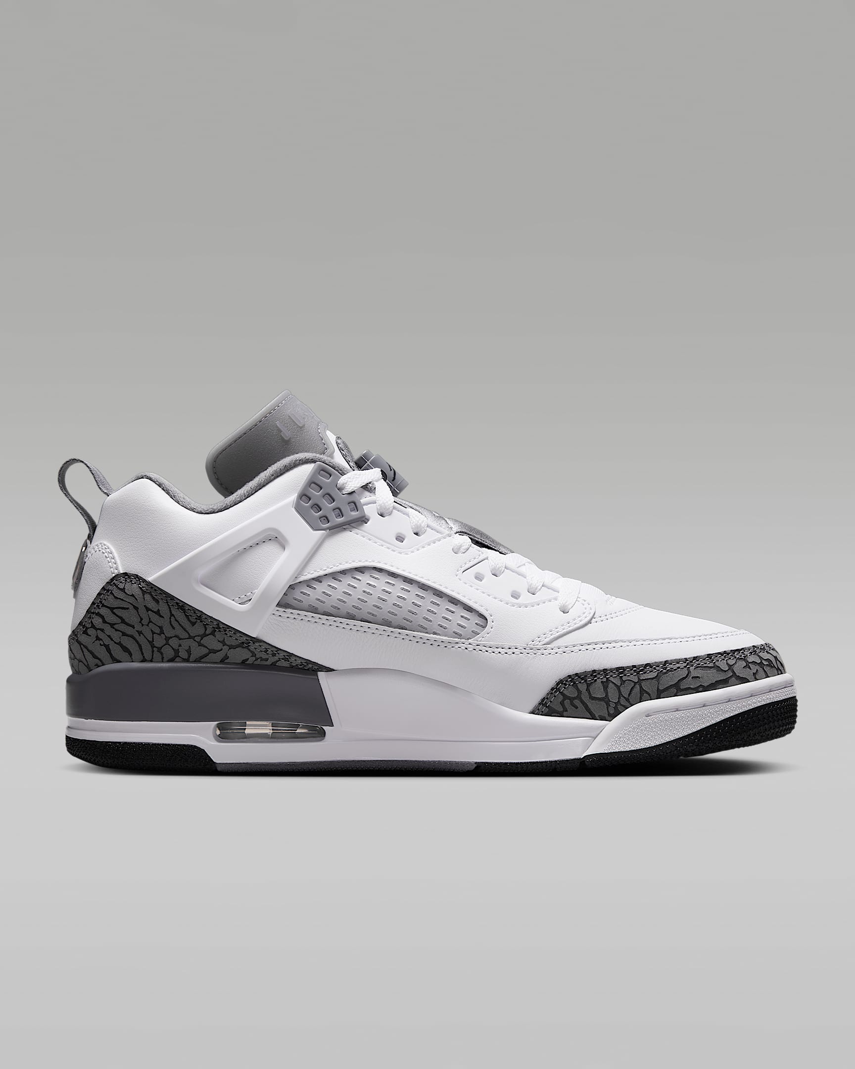 spizike white