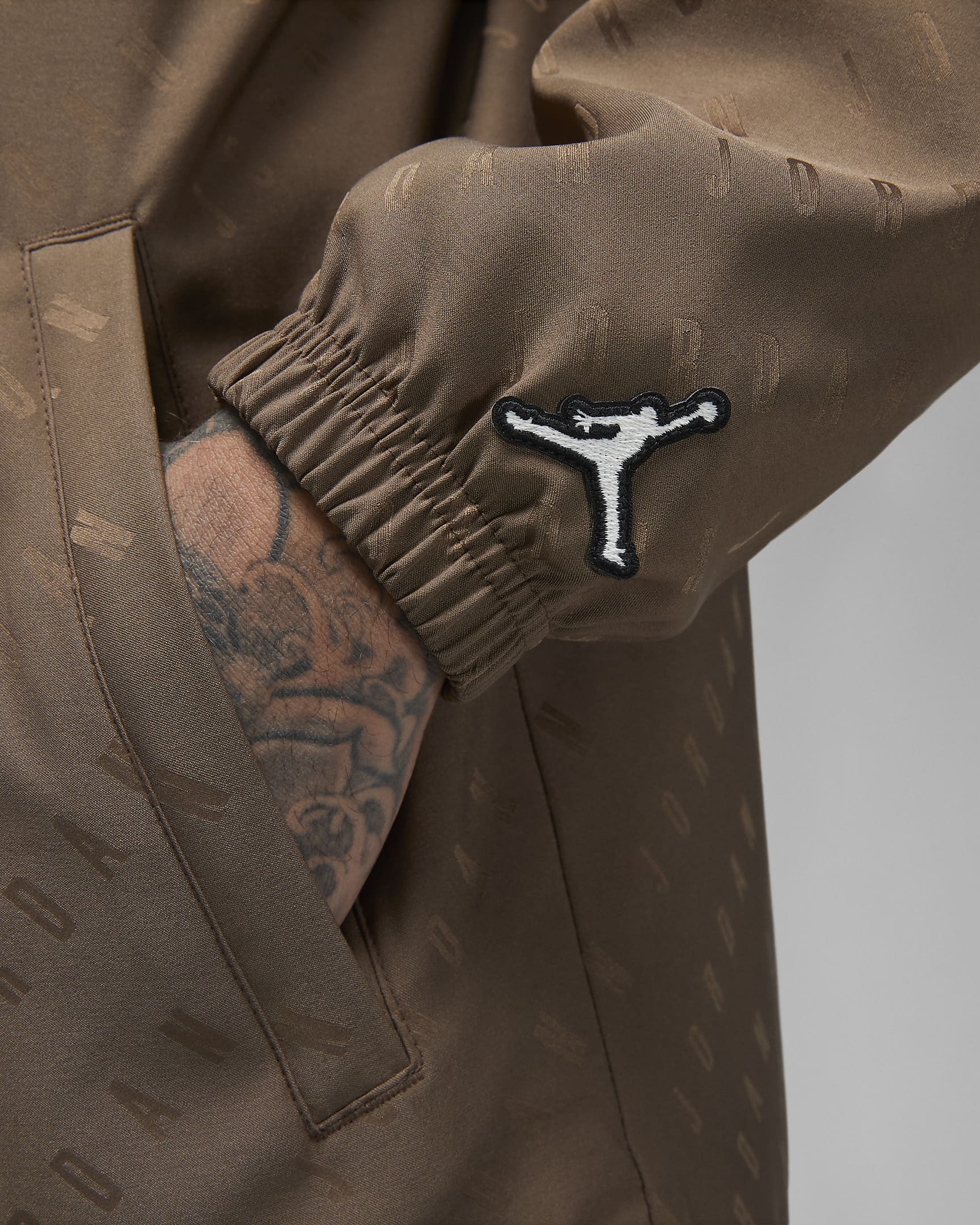 Jordan Essentials Men's Coaches Jacket. Nike UK