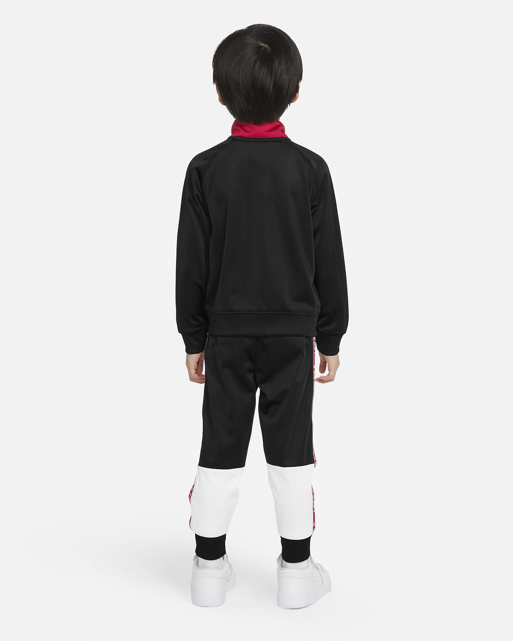 Jordan Toddler Tracksuit Set. Nike.com