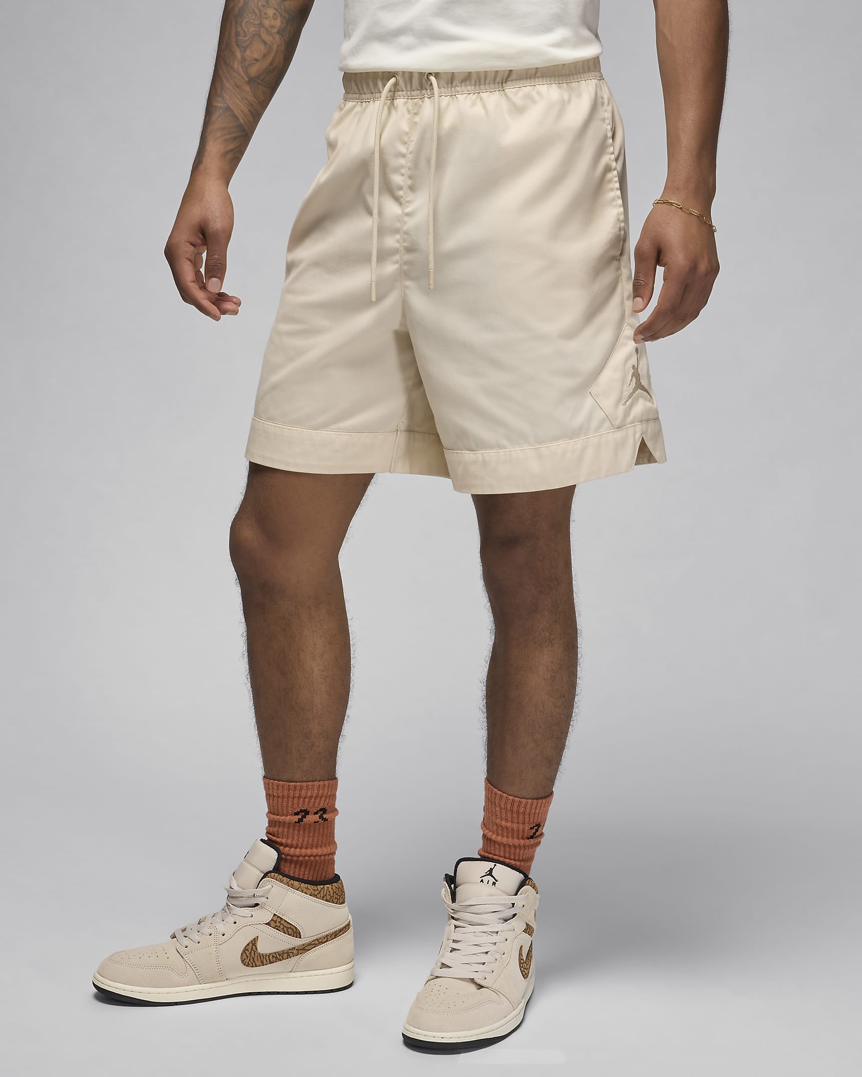 Jordan Essentials Men's Diamond Shorts - Legend Light Brown