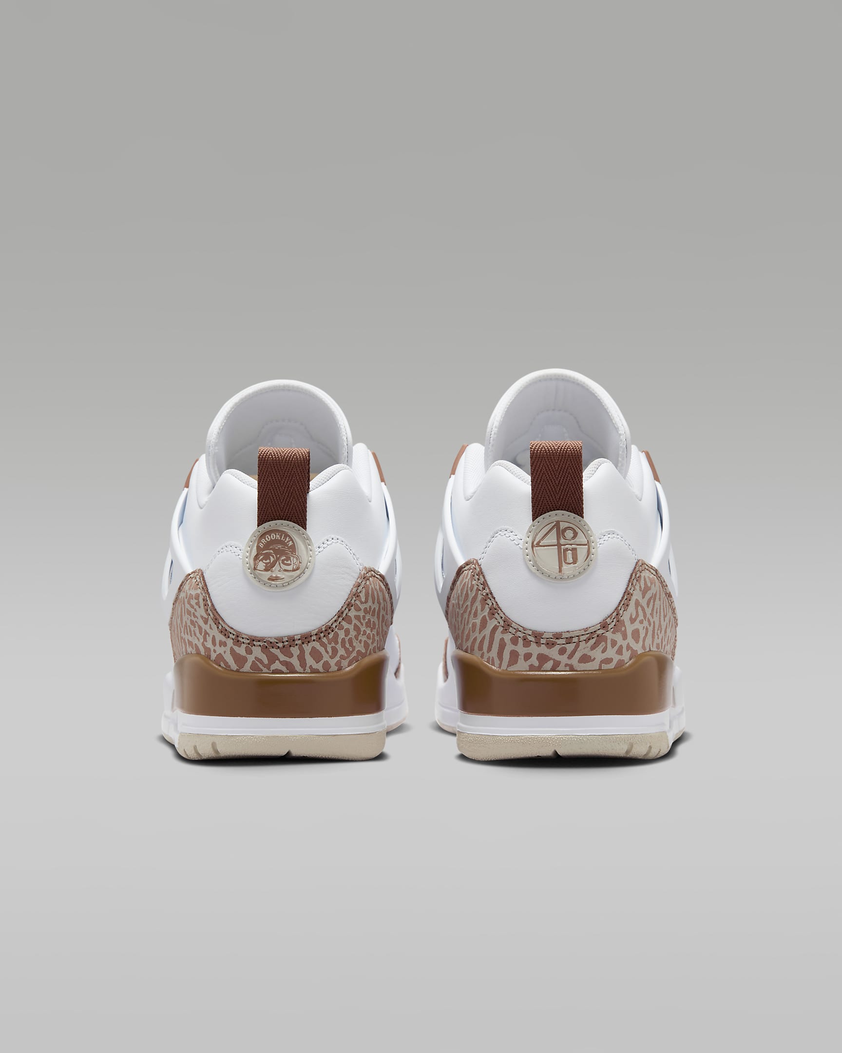 รองเท้าผู้ชาย Jordan Spizike Low - ขาว/Archaeo Brown/Light Bone/Pink Oxford