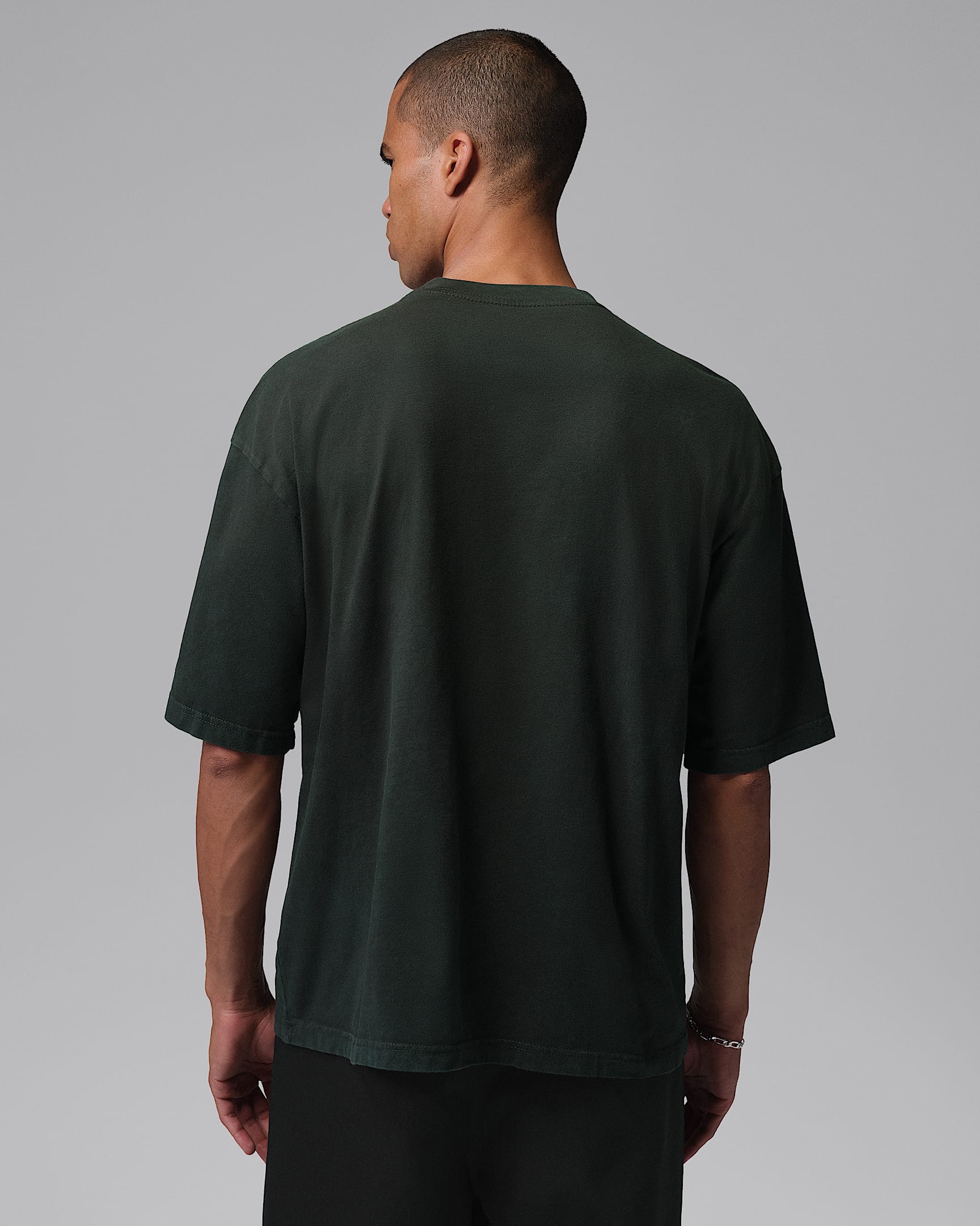 Jordan Men's Oversized Reissue T-Shirt - Off-Noir/Infrared 23