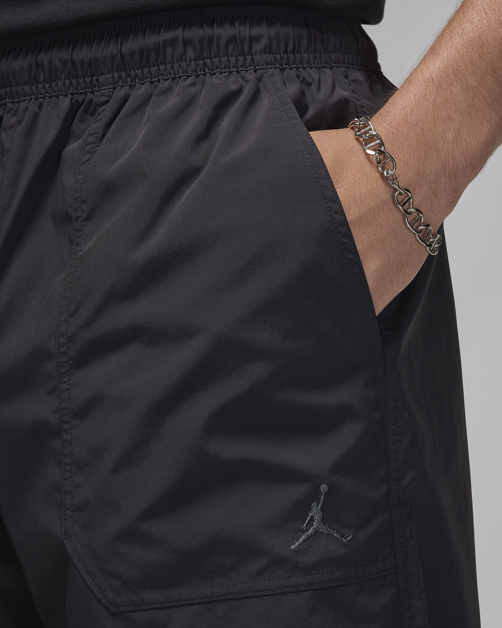 Jordan Essentials Men's Woven Pants - Black