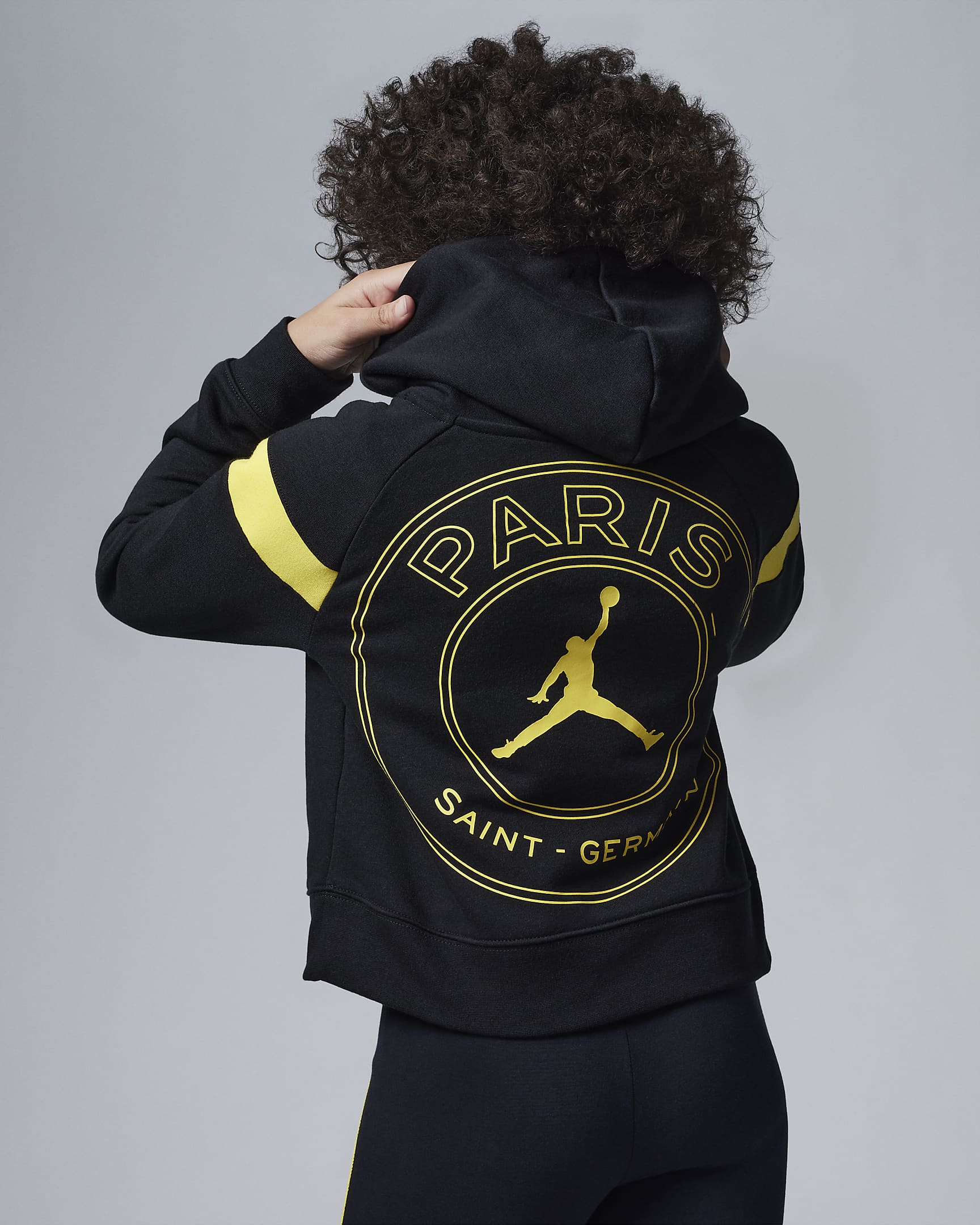 Jordan Paris Saint-Germain Fleece Hoodie Older Kids' Hoodie. Nike AT