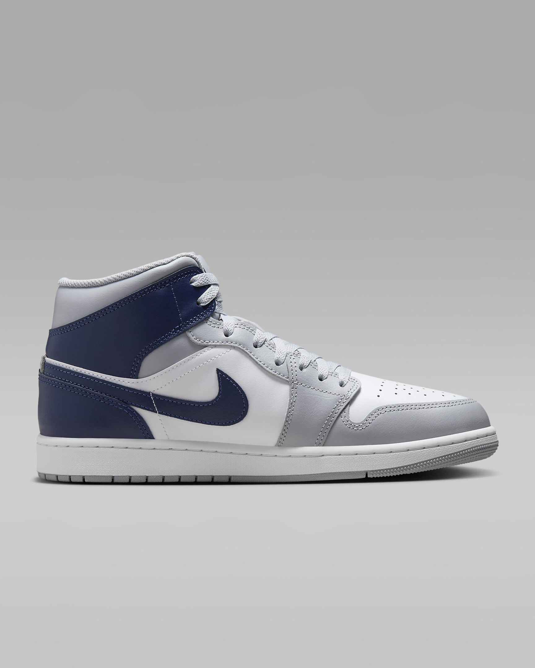 Air Jordan 1 Mid Men's Shoes - White/Wolf Grey/Midnight Navy