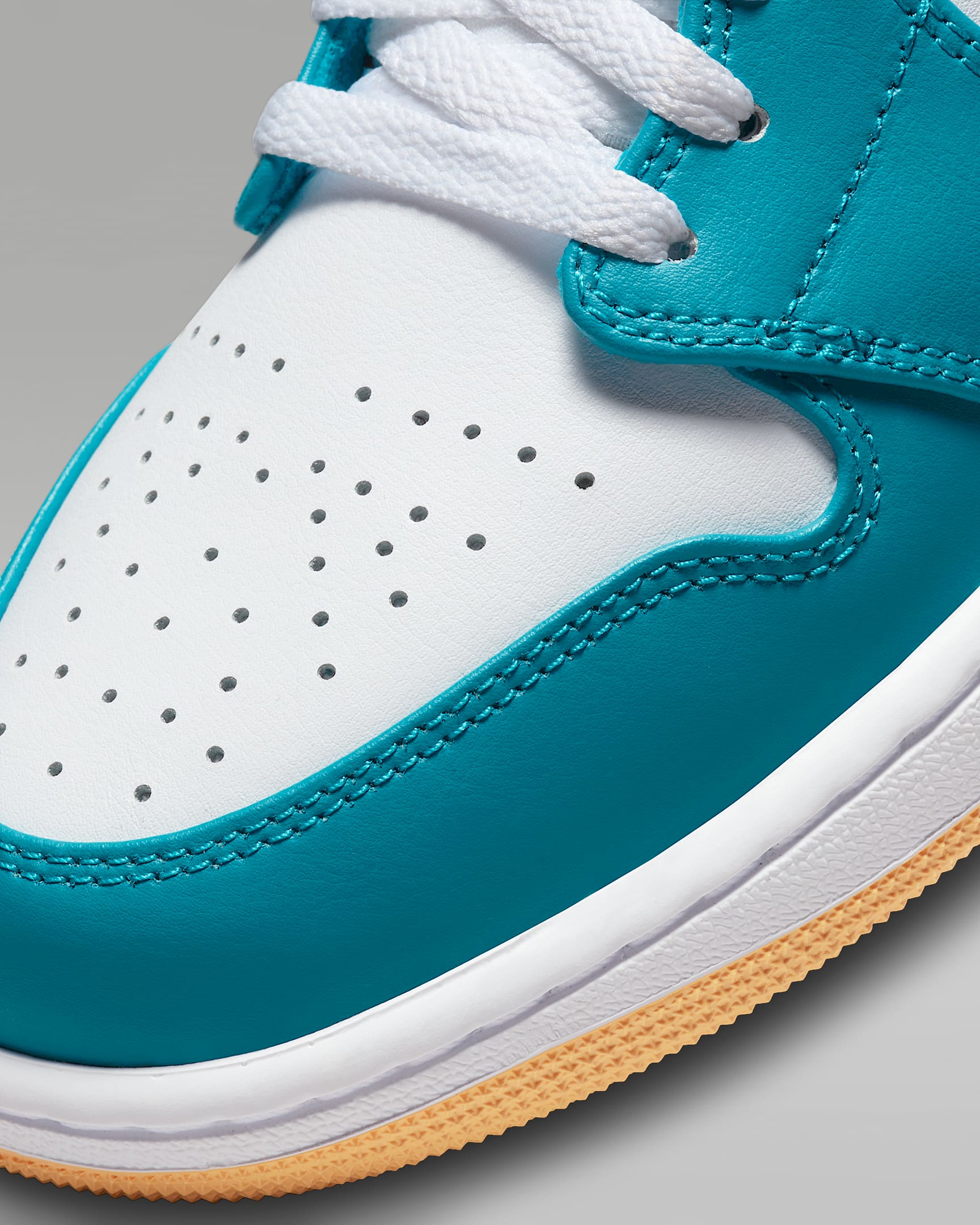 Nike air 1 mid jordan clearance