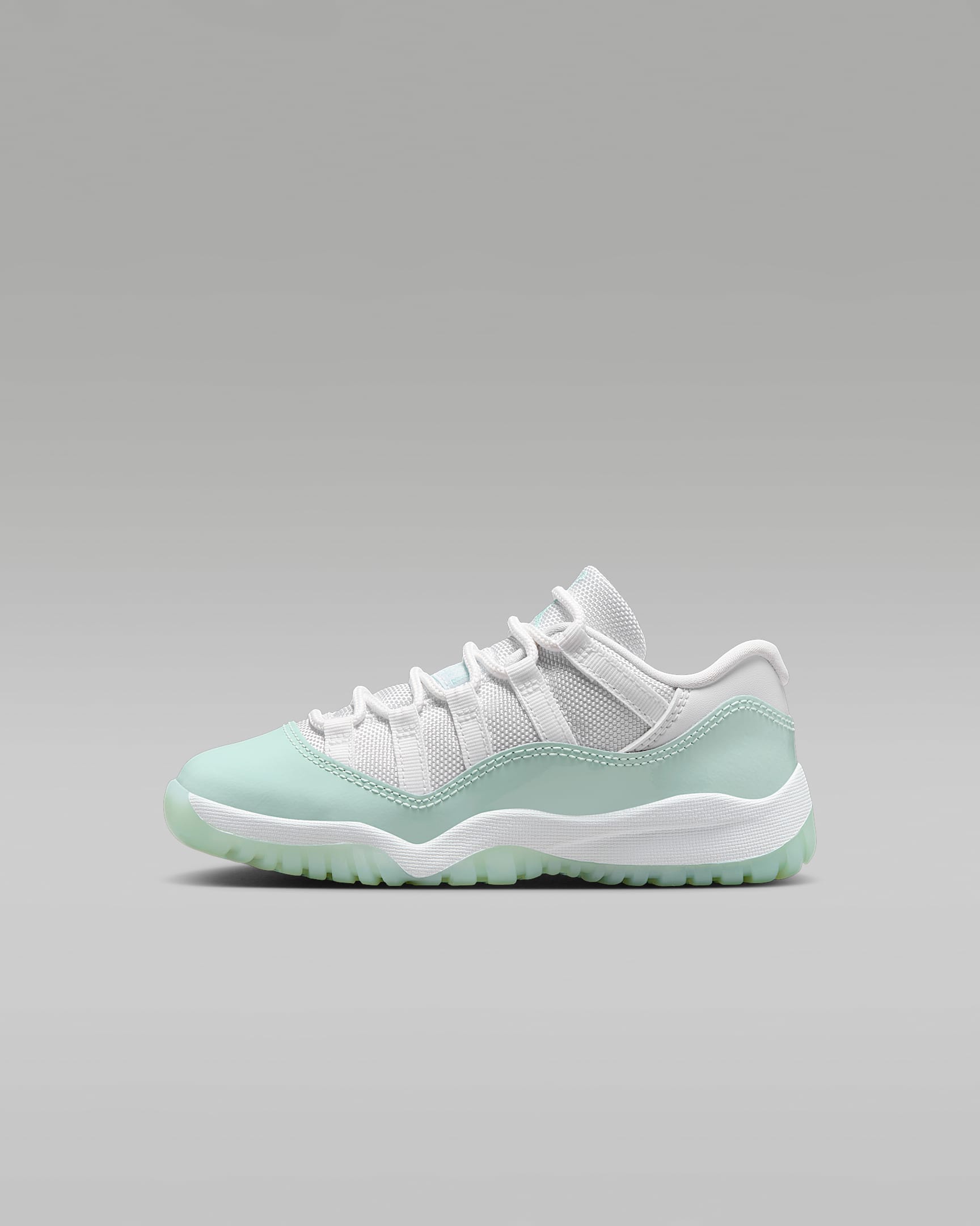 Jordan 11 Retro Low "Igloo" Little Kids' Shoes - White/Igloo