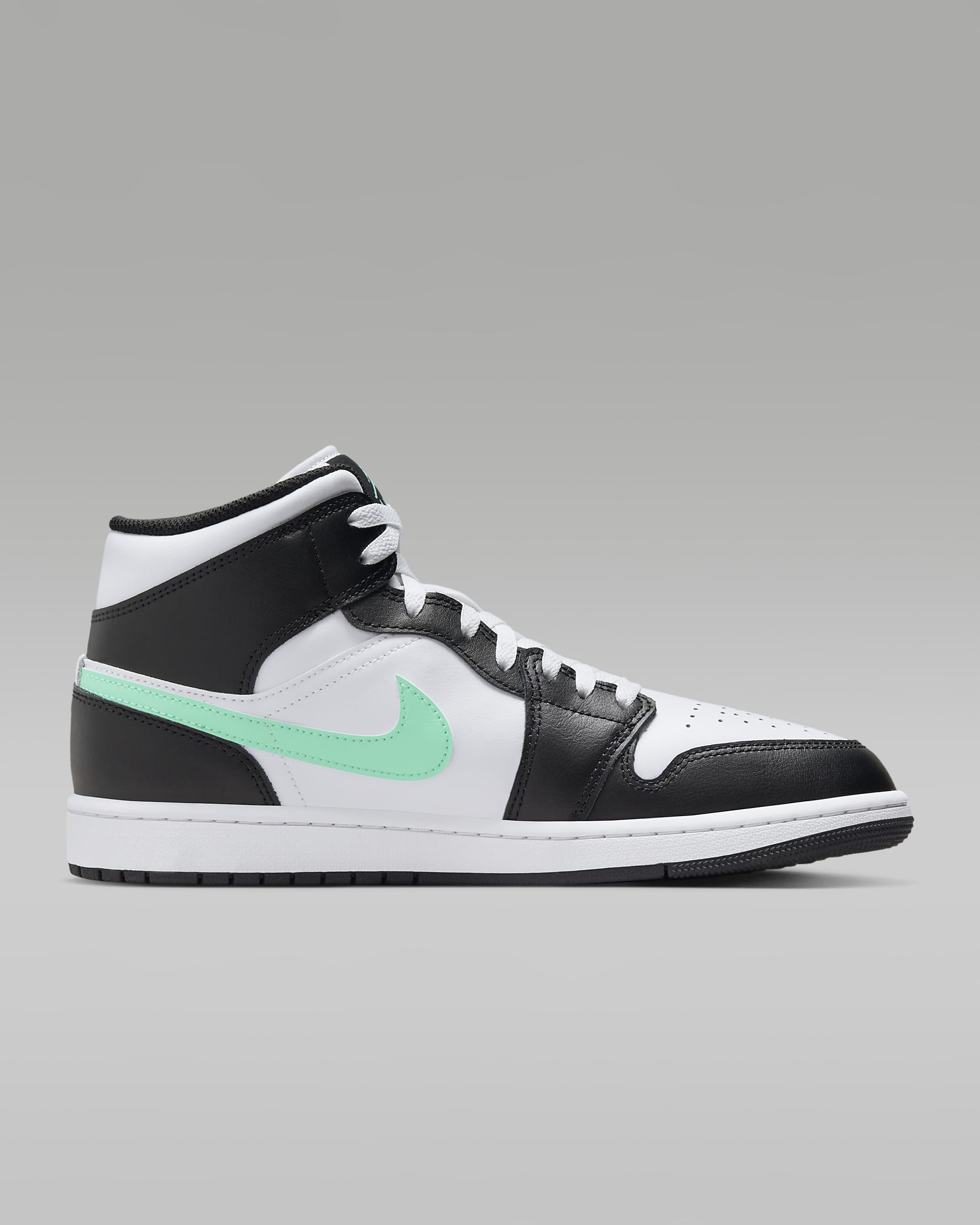 Buty męskie Air Jordan 1 Mid - Biel/Czerń/Green Glow