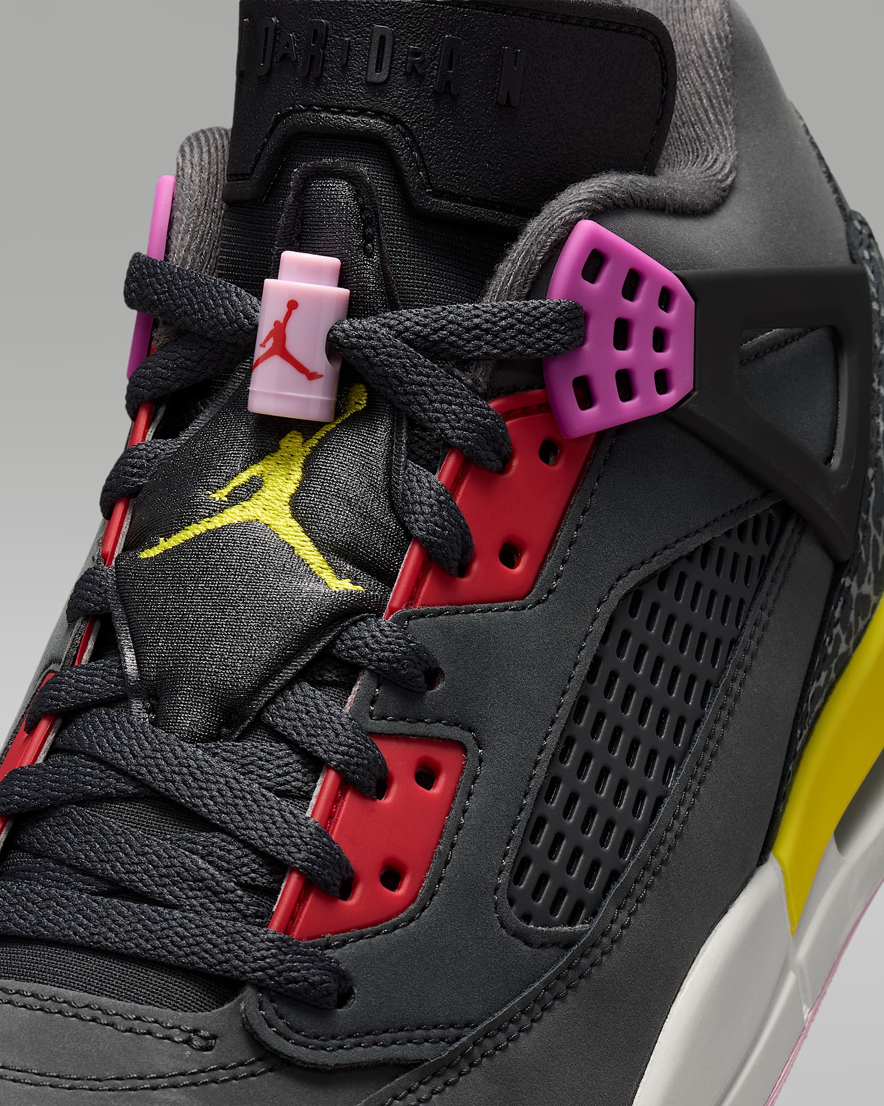 Jordan Spizike Low Men's Shoes - Anthracite/Black/Wolf Grey/University Red
