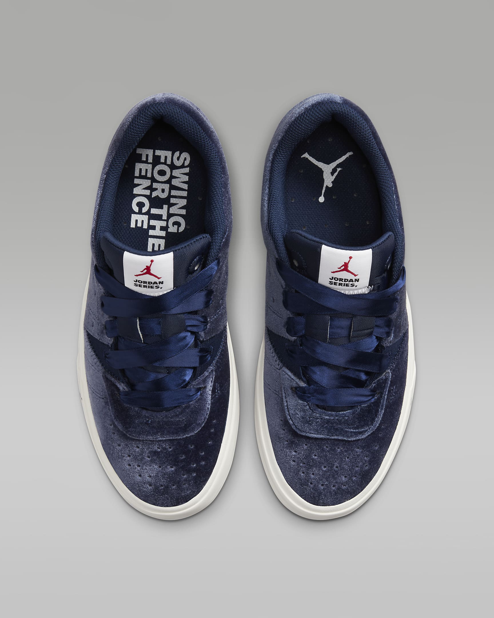 Jordan Series .05 SE Low Women's Shoes - Midnight Navy/Sail/White/University Red