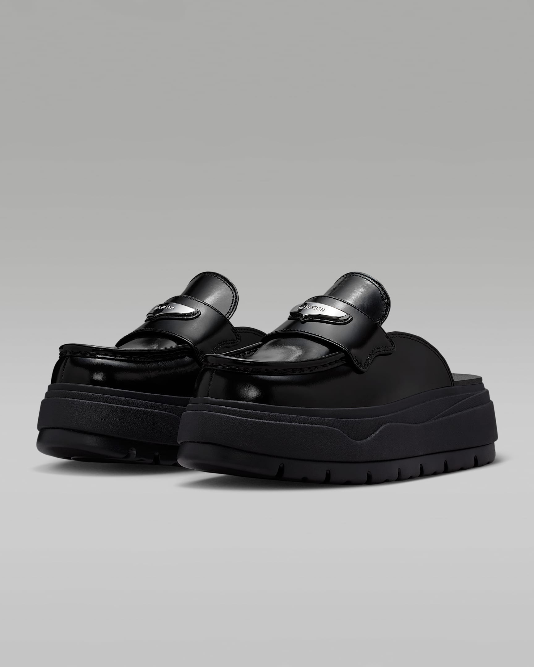 Air Jordan Mule Women's Shoes - Black/Metallic Silver