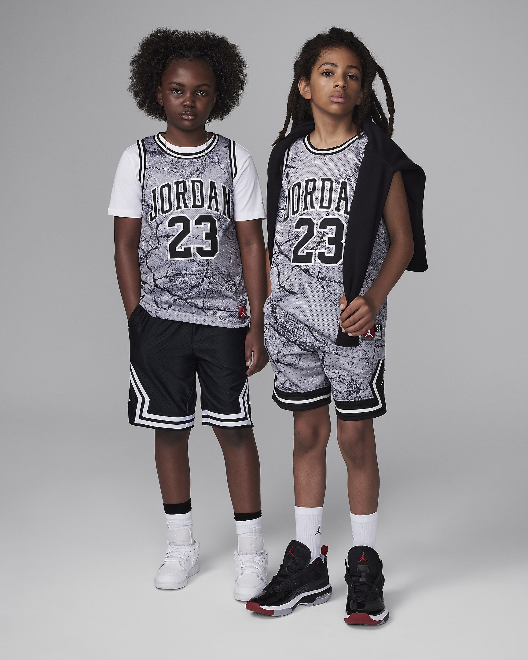 Jordan 23 Striped Jersey Older Kids' Top - Cement Grey