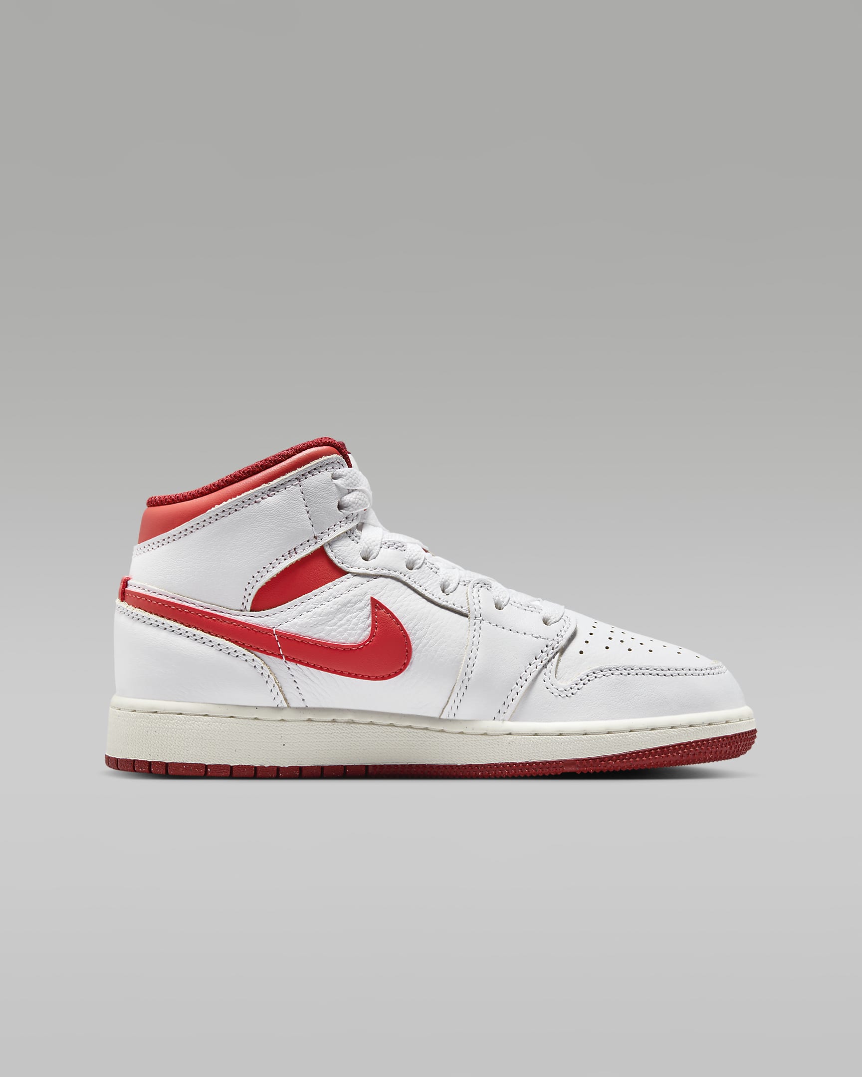 Air Jordan 1 Mid SE Zapatillas - Niño/a - Blanco/Dune Red/Sail/Lobster